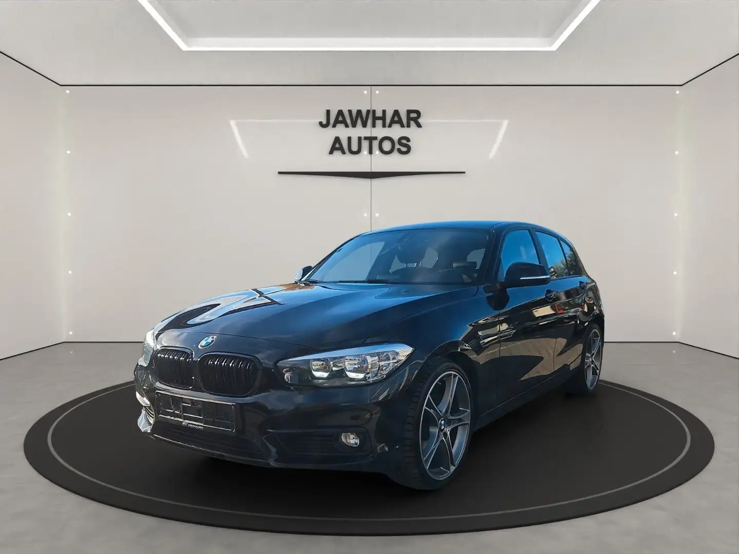 BMW 118 i Advantage*GARANTIE*TÜV NEU*LED*PDC*SITZHZ* Noir - 2