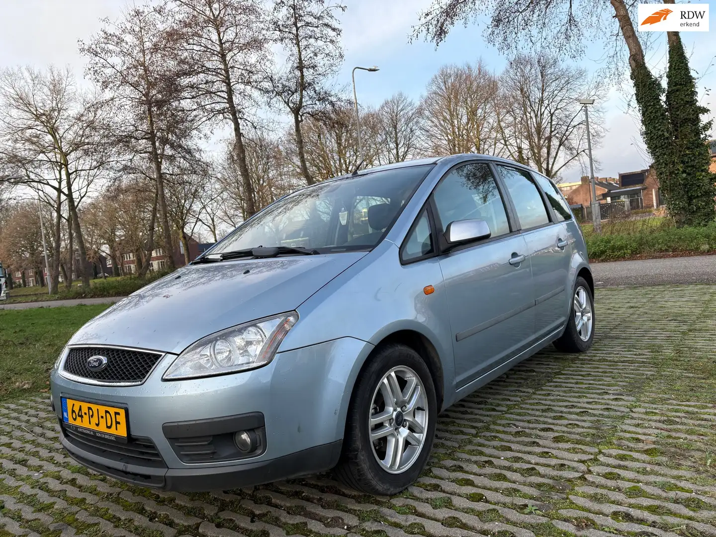 Ford Focus C-Max 1.8-16V First Edition / airco / nieuwe apk tot 01- Blauw - 1