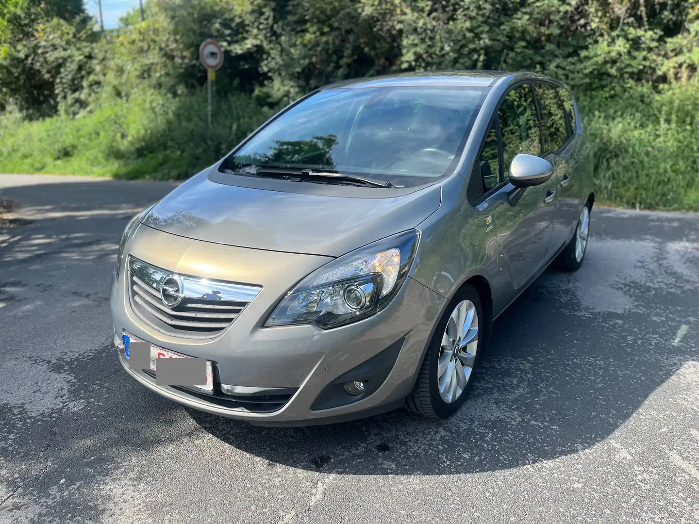 Opel Meriva Active 1.4 Automatik / 1. Hand / Tüv neu Euro 6 Gris - 1