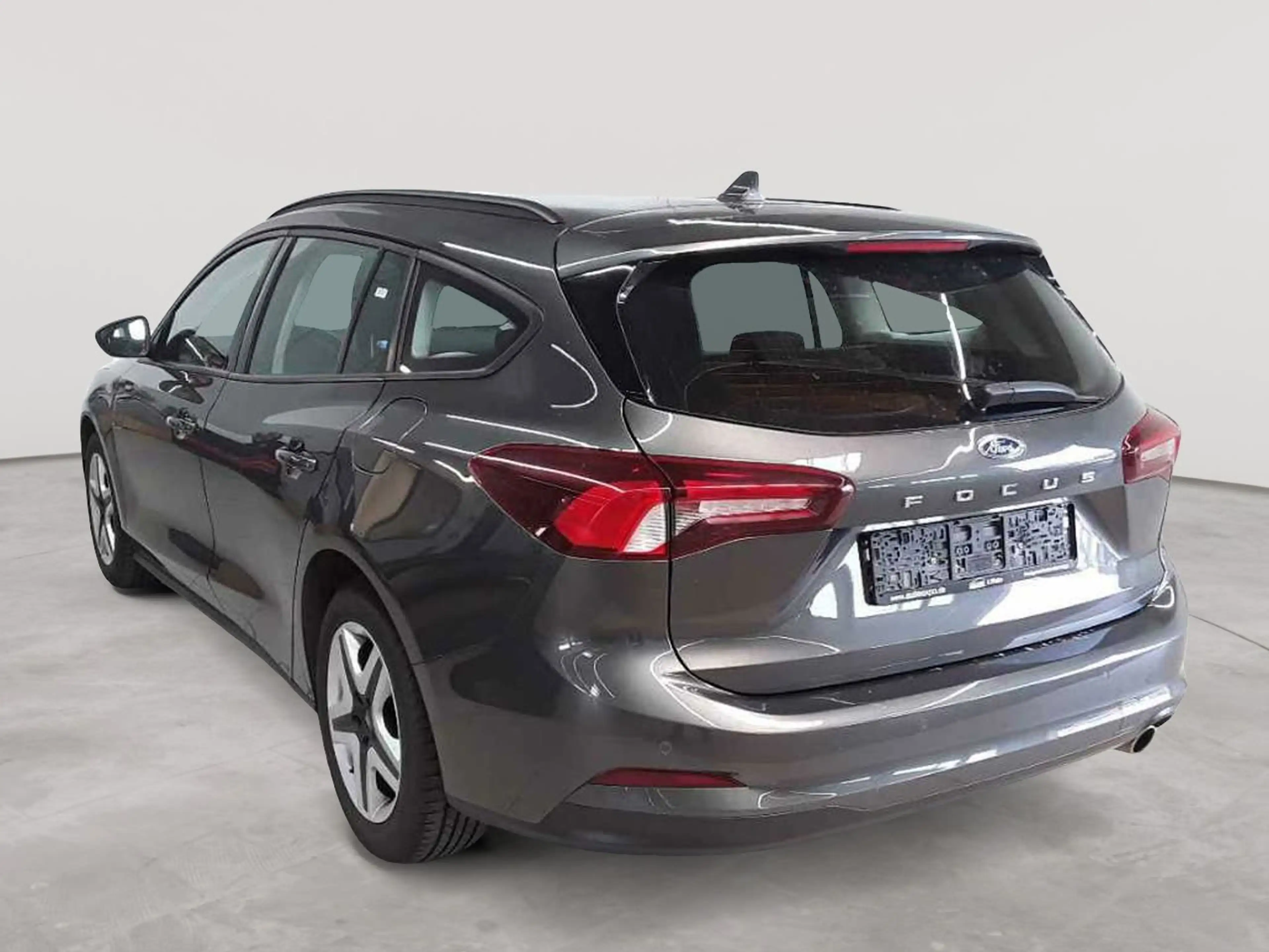 Ford Focus Focus Turnier 1.5 EB Aut. COOL&CONNECT — photo 2