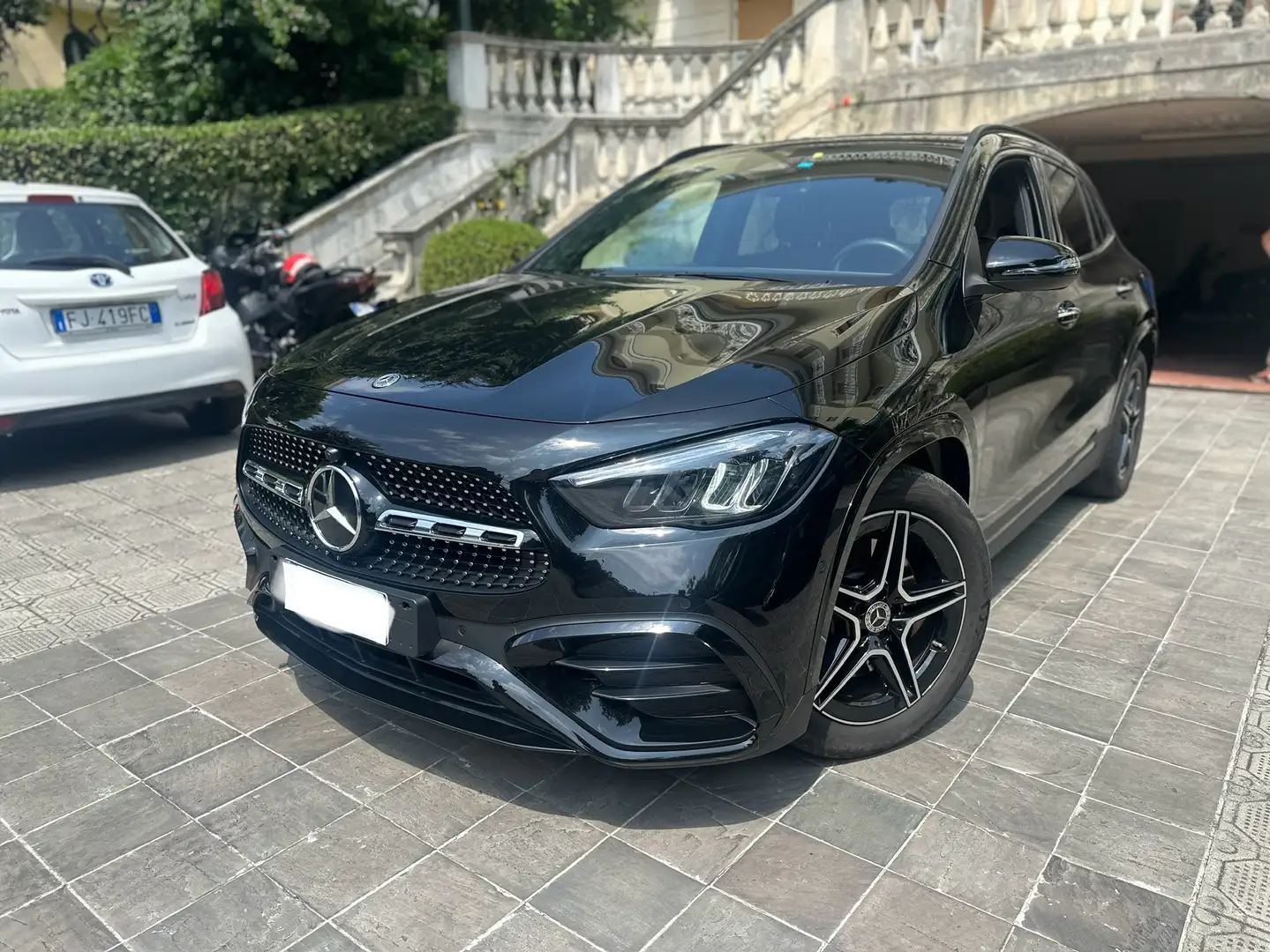 Mercedes-Benz GLA 250 AMG Line Advanced Plus 4matic GANCIO TRAINO Nero - 1