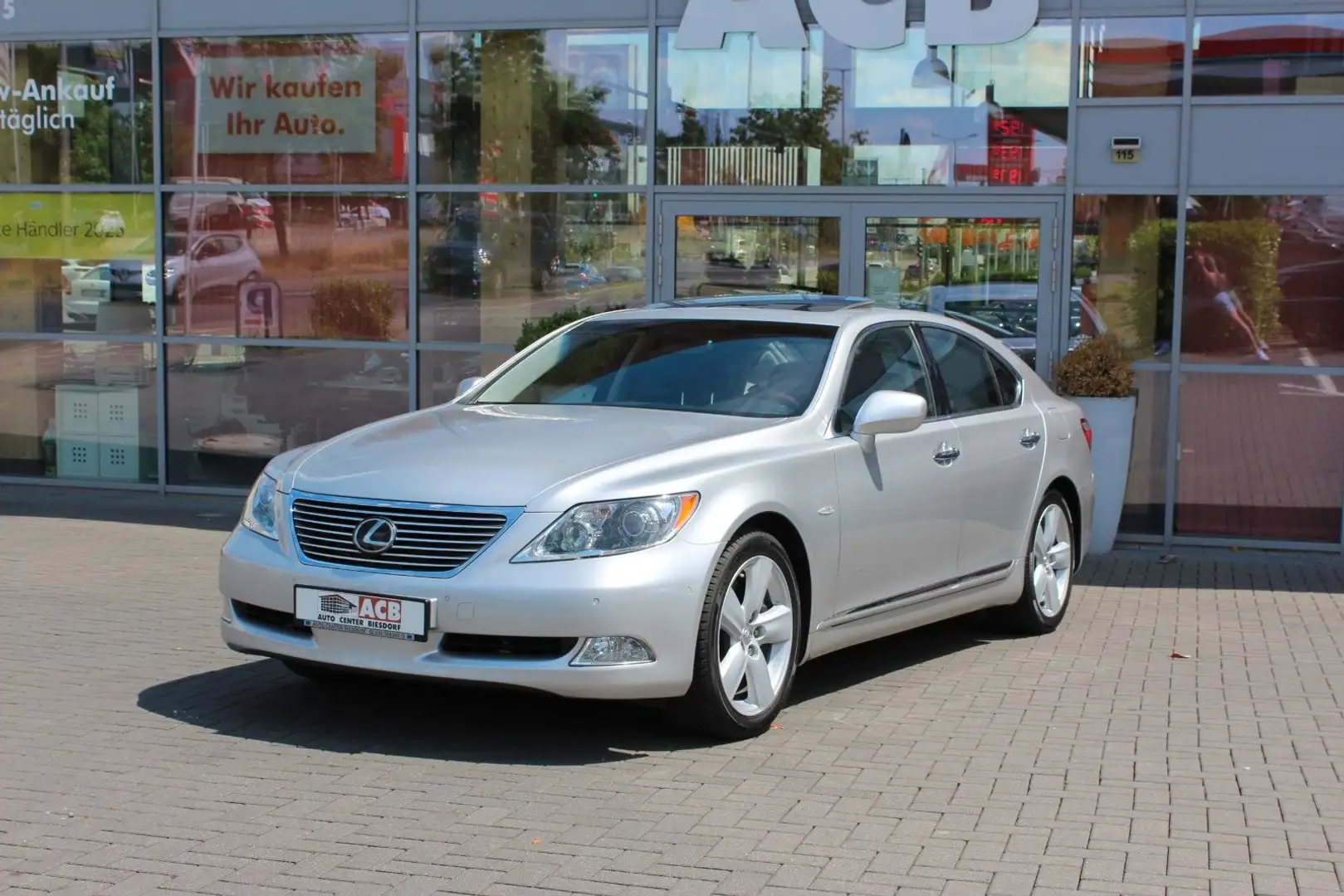 Lexus LS 460 Ambience / Impression-Line ACC Luft 19" Silber - 2