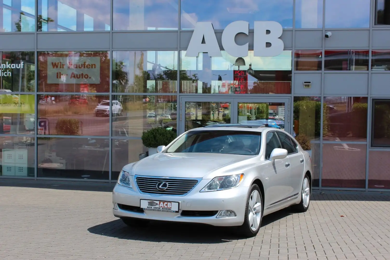 Lexus LS 460 Ambience / Impression-Line ACC Luft 19" Silber - 1