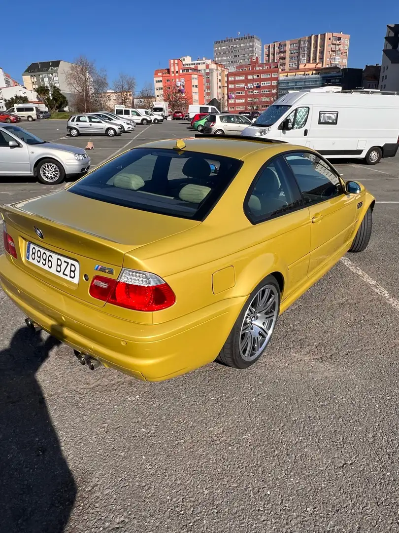 BMW M3 Жовтий - 2
