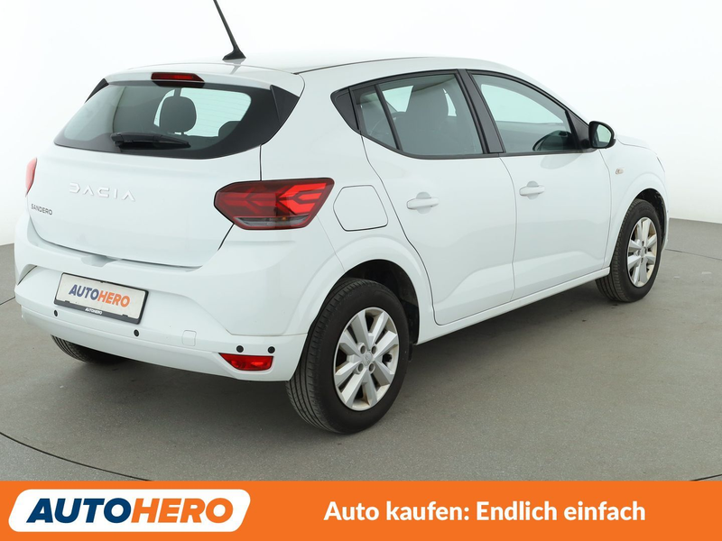 Dacia Sandero 1.0 TCe Expression Aut.*NAVI*CAM*TEMPO*SHZ*ALU* — photo 6