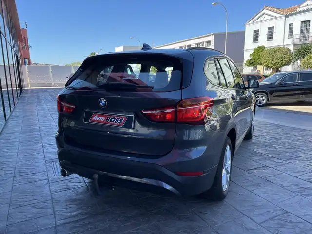 BMW X1 view 7