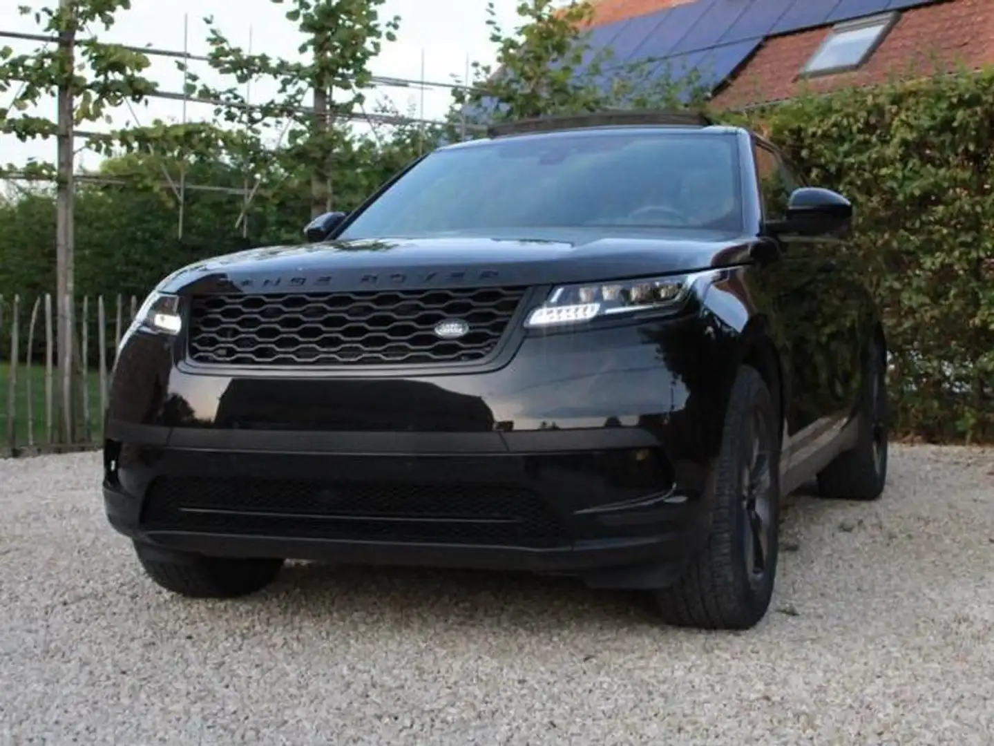 Land Rover Range Rover Velar Velar 2.0 TD4 Noir - 2