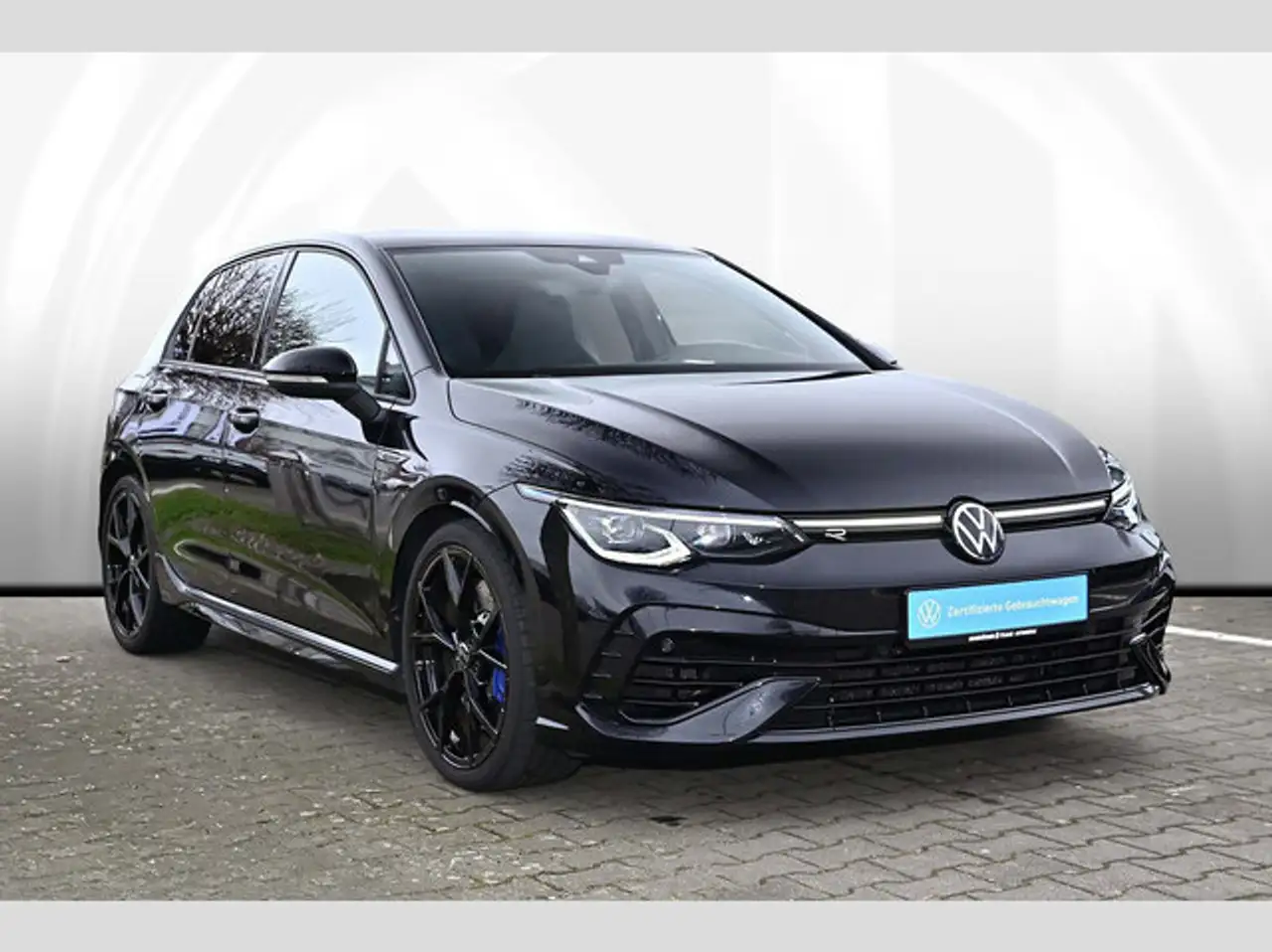 Volkswagen Golf VIII 2.0 TSI 4 Motion DSG R 2