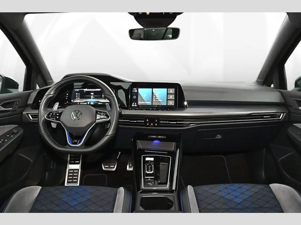 Volkswagen Golf VIII 2.0 TSI 4 Motion DSG R 8