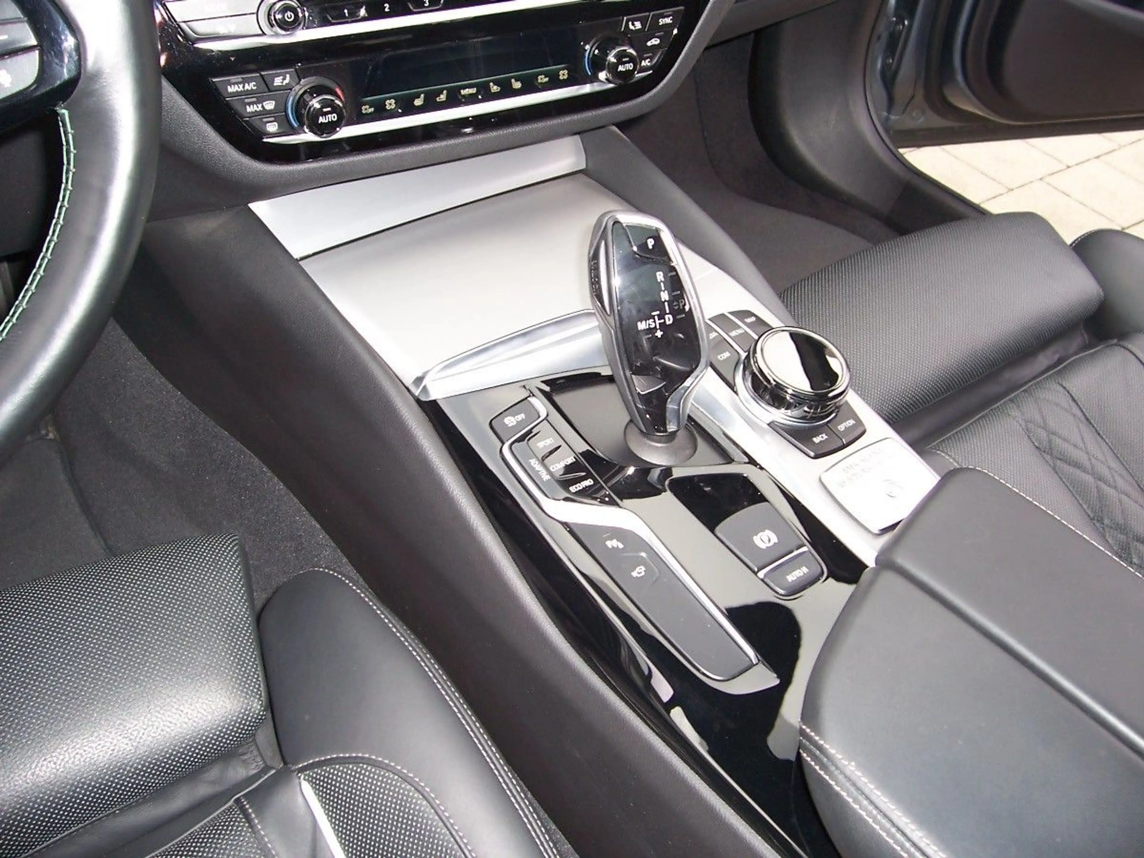 Alpina B5 Bi-Turbo Massage/H&K/Pano/360°/ACC/LED/I.Hd — photo 13