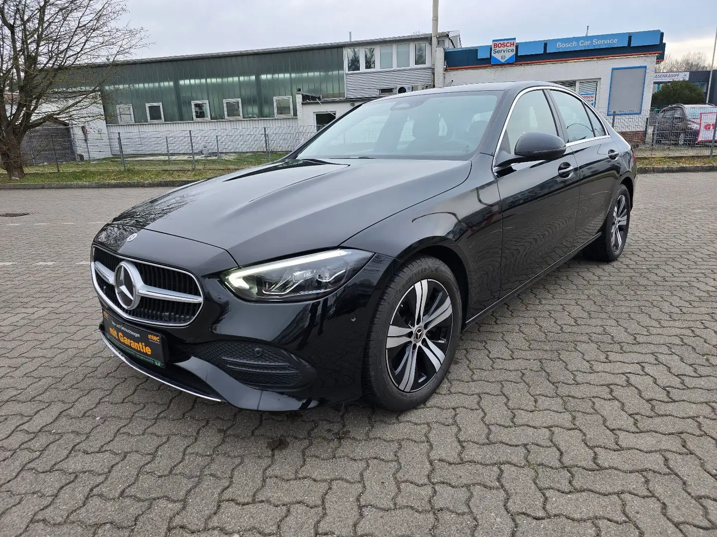 Mercedes-Benz C 220 MHEV Hybrid Avantgarde Navi R.Kamera AHK Schwarz - 1