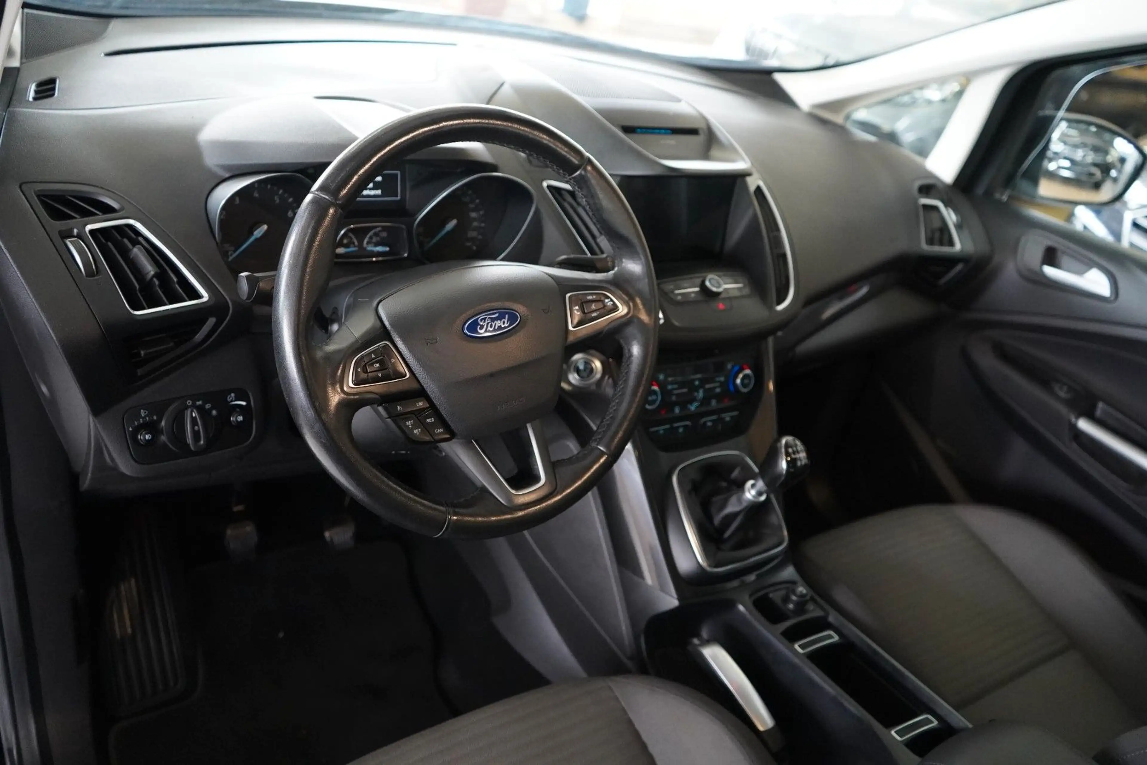Ford Grand C-Max Grand C-MAX Titanium NAVI / KLIMA / PDC — photo 11