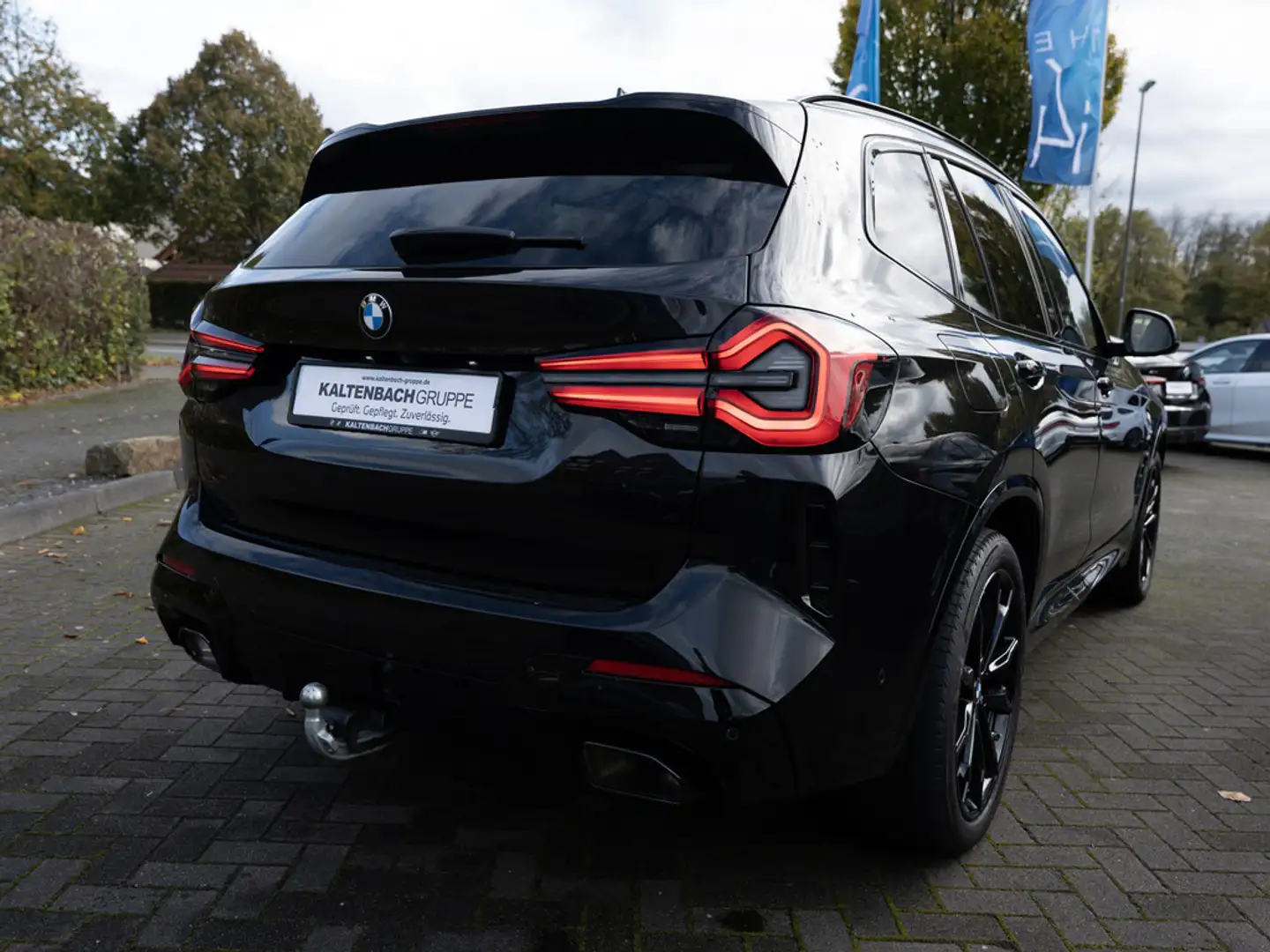 BMW X3 xDrive 30i M-Sport FACEL. PANO AHK HUD LED Noir - 2