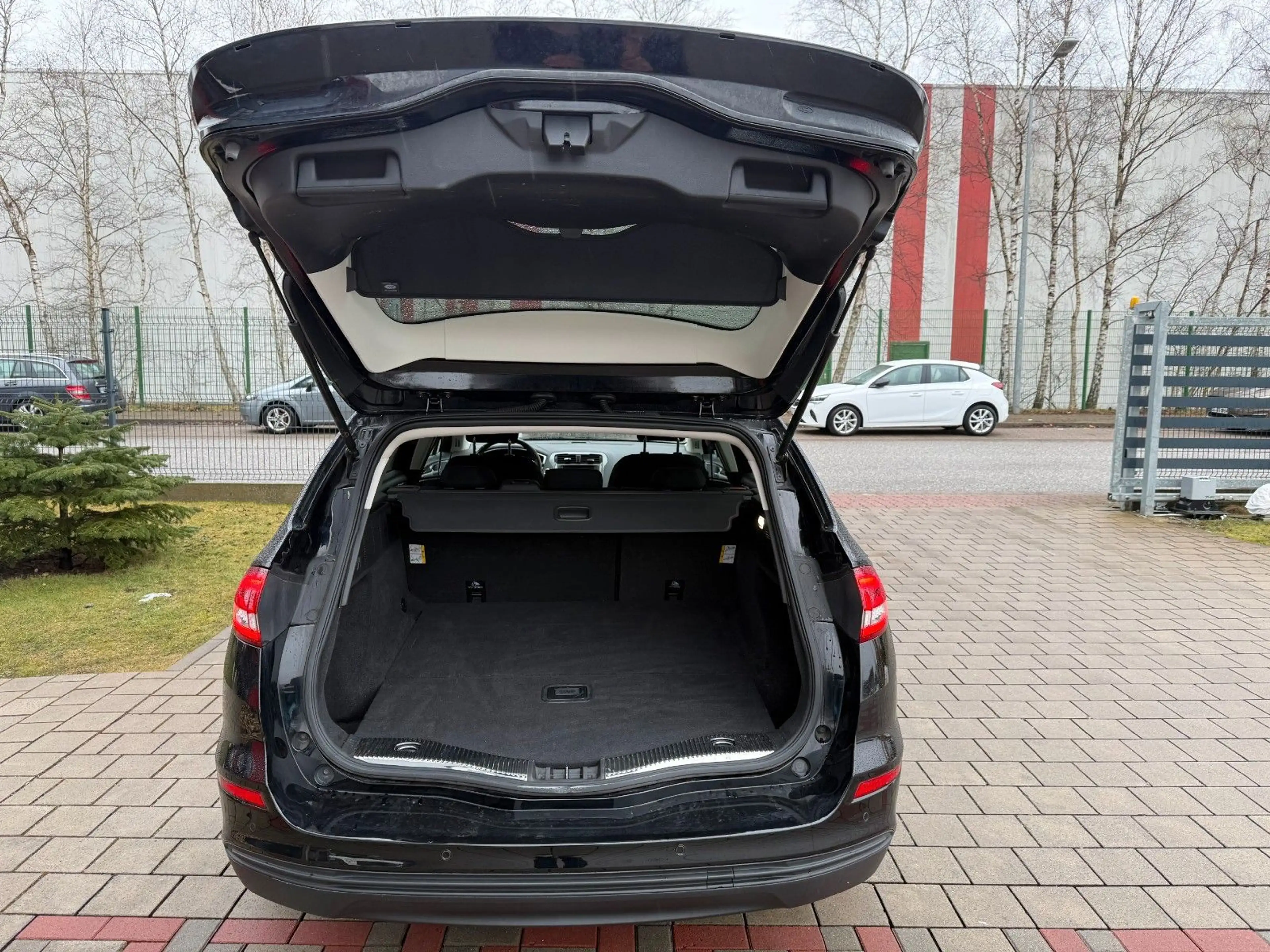 Ford Mondeo Turnier Trend(Tüv&Insp.neu) — photo 15