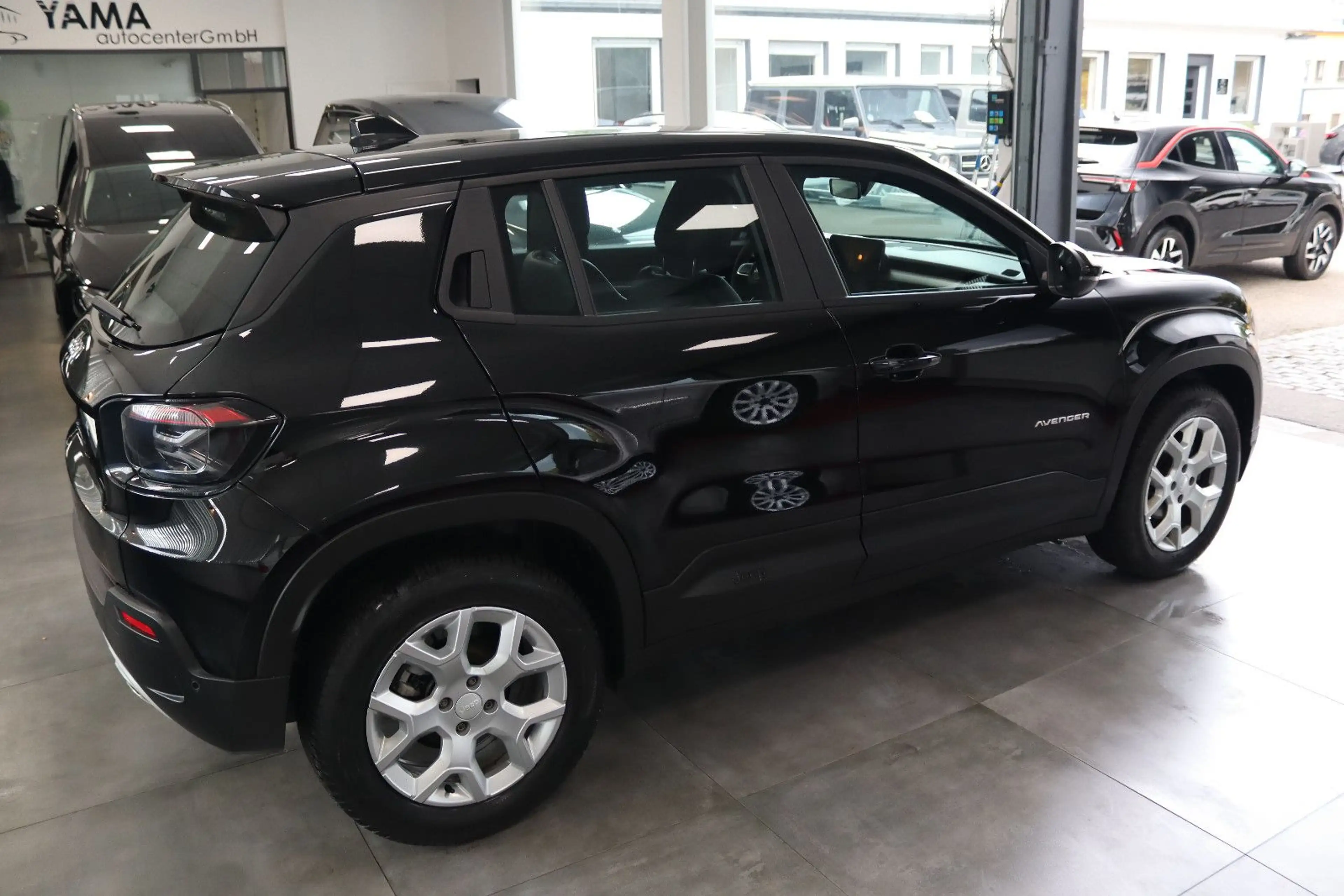 Jeep Avenger 1.2 Altitude * 1.HAND * — photo 3
