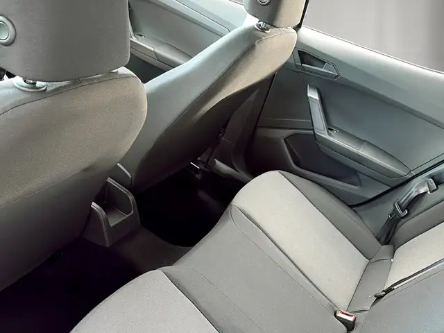 Seat Arona view 13