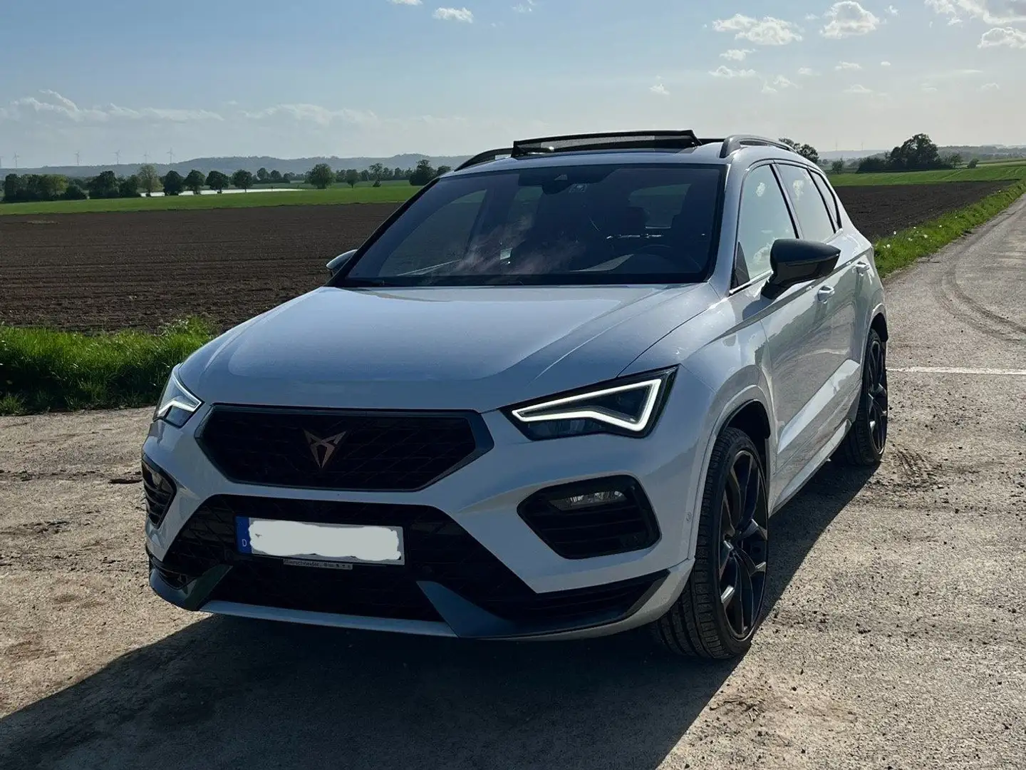 CUPRA Ateca 2.0 TSI 4Drive DSG Weiß - 2