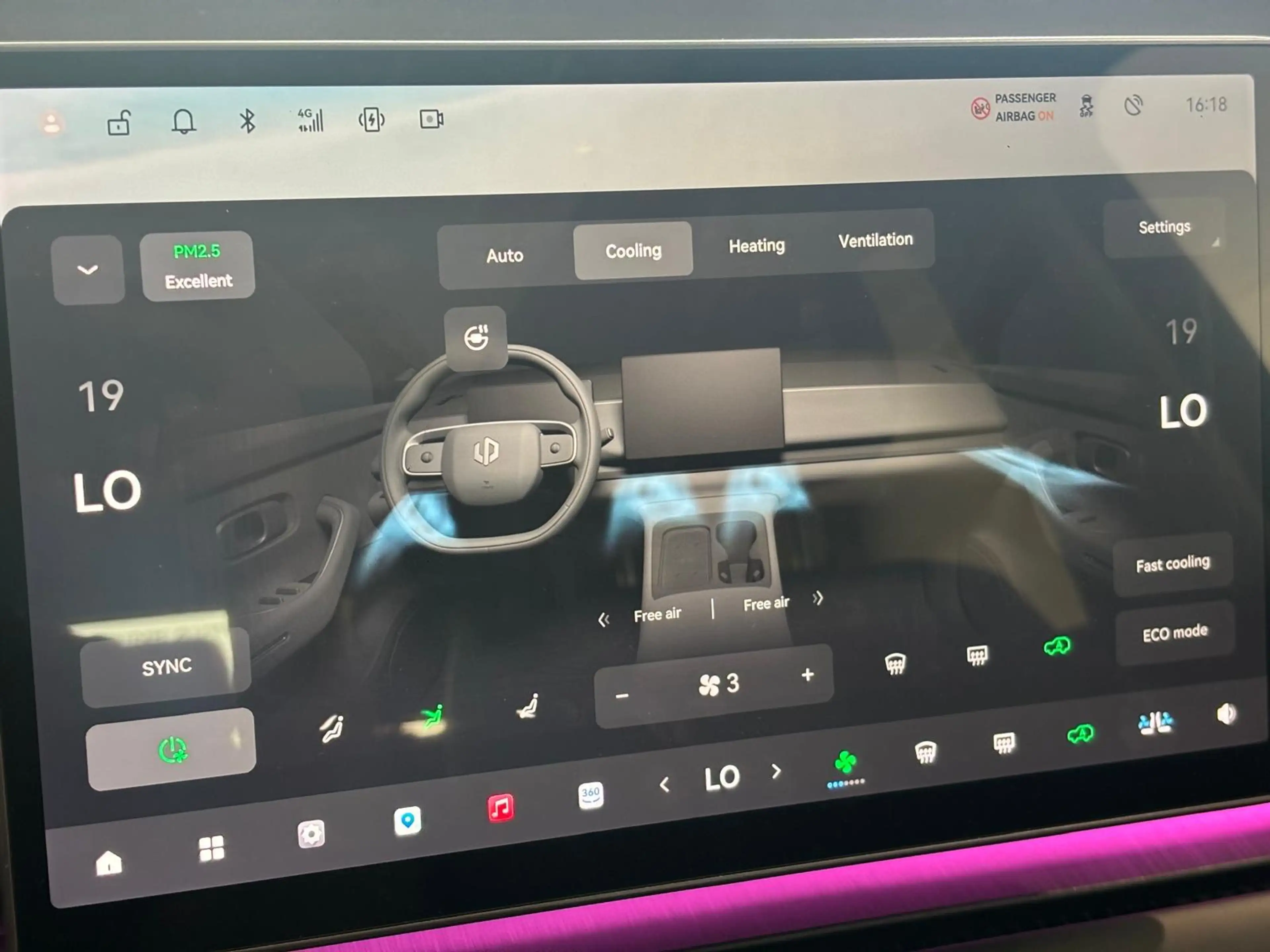 Leapmotor C10 Design ProMax 81.9 kWh Navigatie | 360 Camera | Le — photo 13