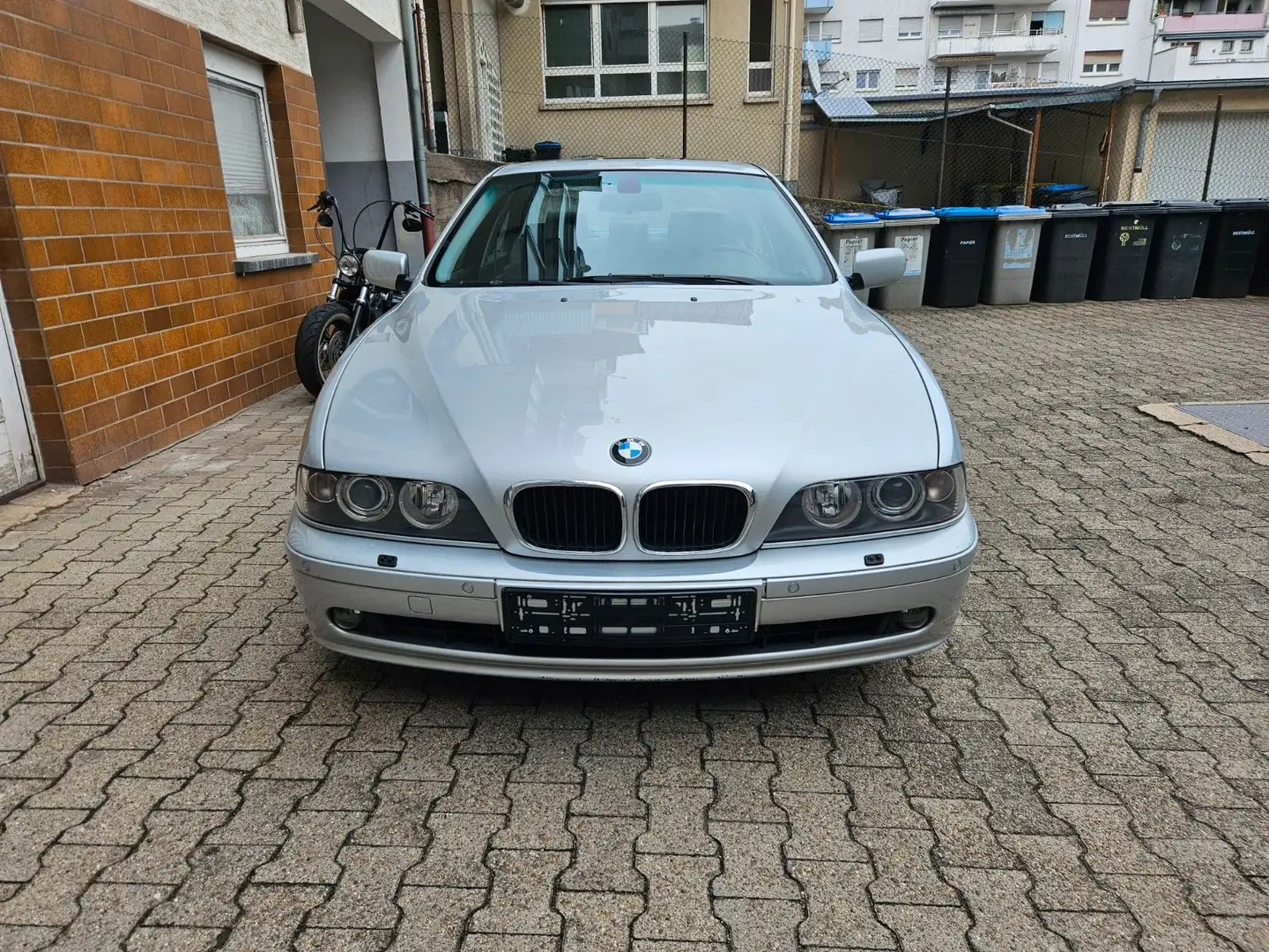 BMW 530 d / wenig Km / TÜV NEU Argintiu - 2