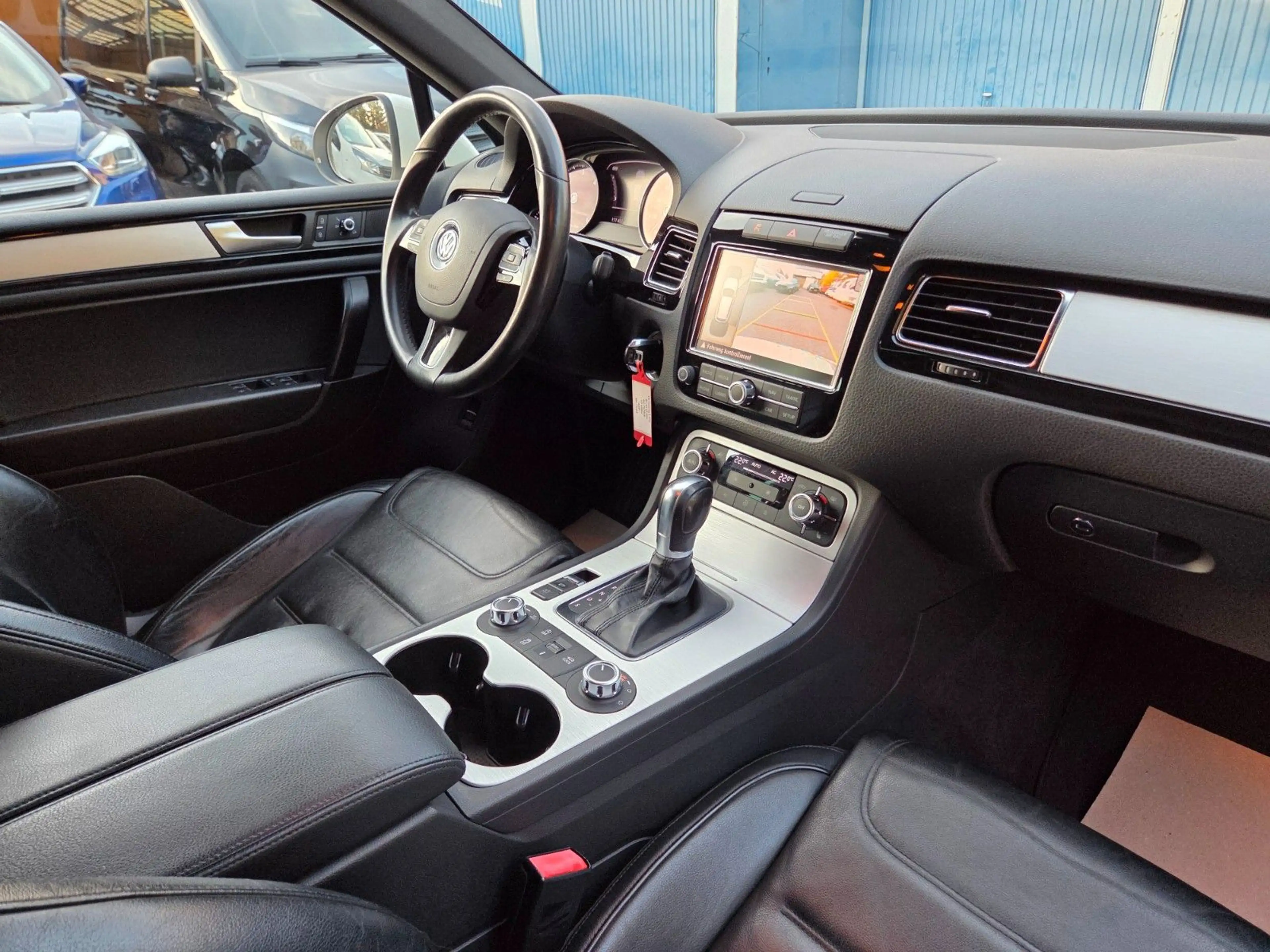 Volkswagen Touareg V6 TDI BMT +STANDHZG+AHK+KAMERA+ — photo 15