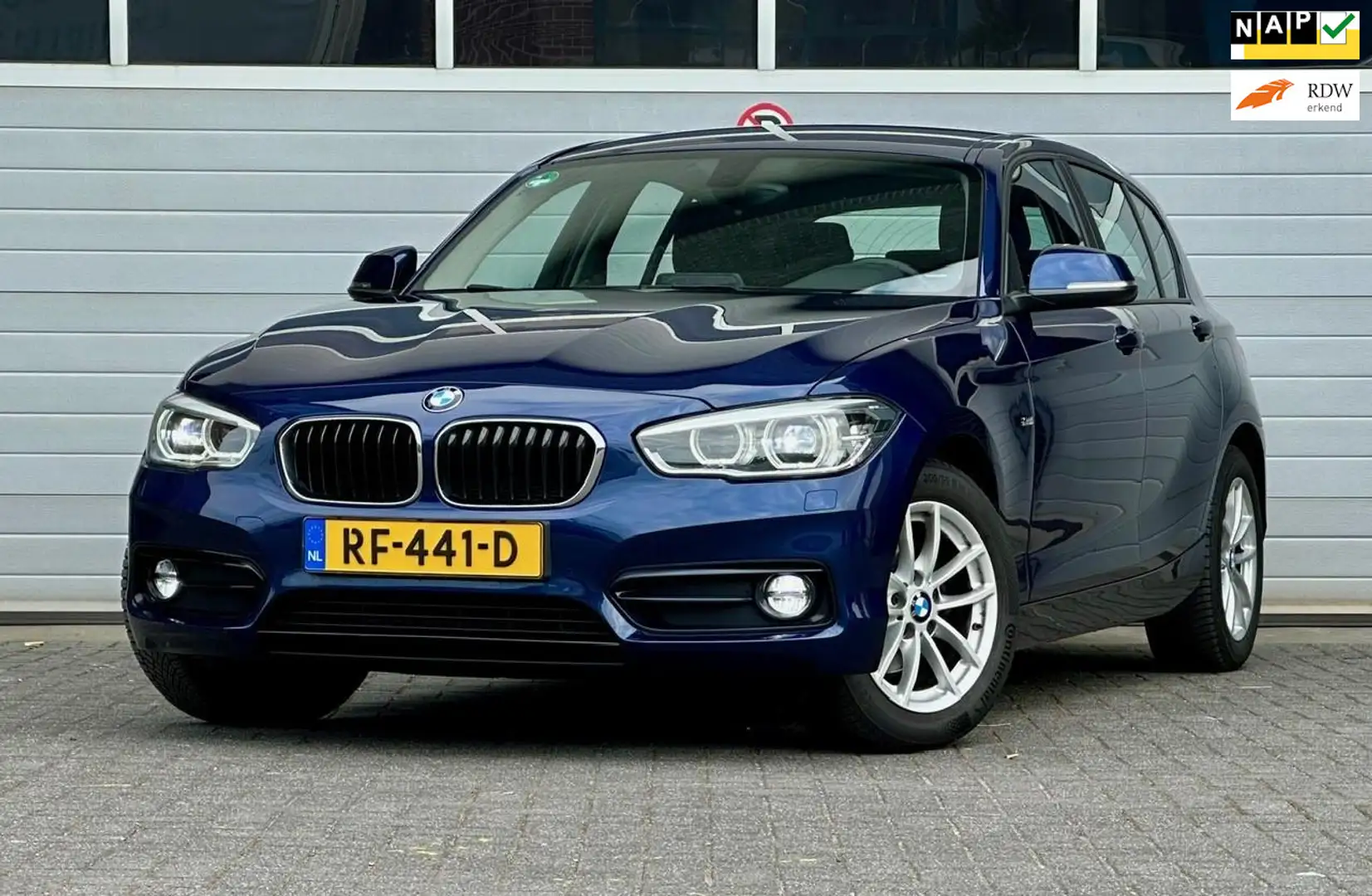 BMW 116 1-serie 116d Executive SportLine LED LCI Bleu - 1