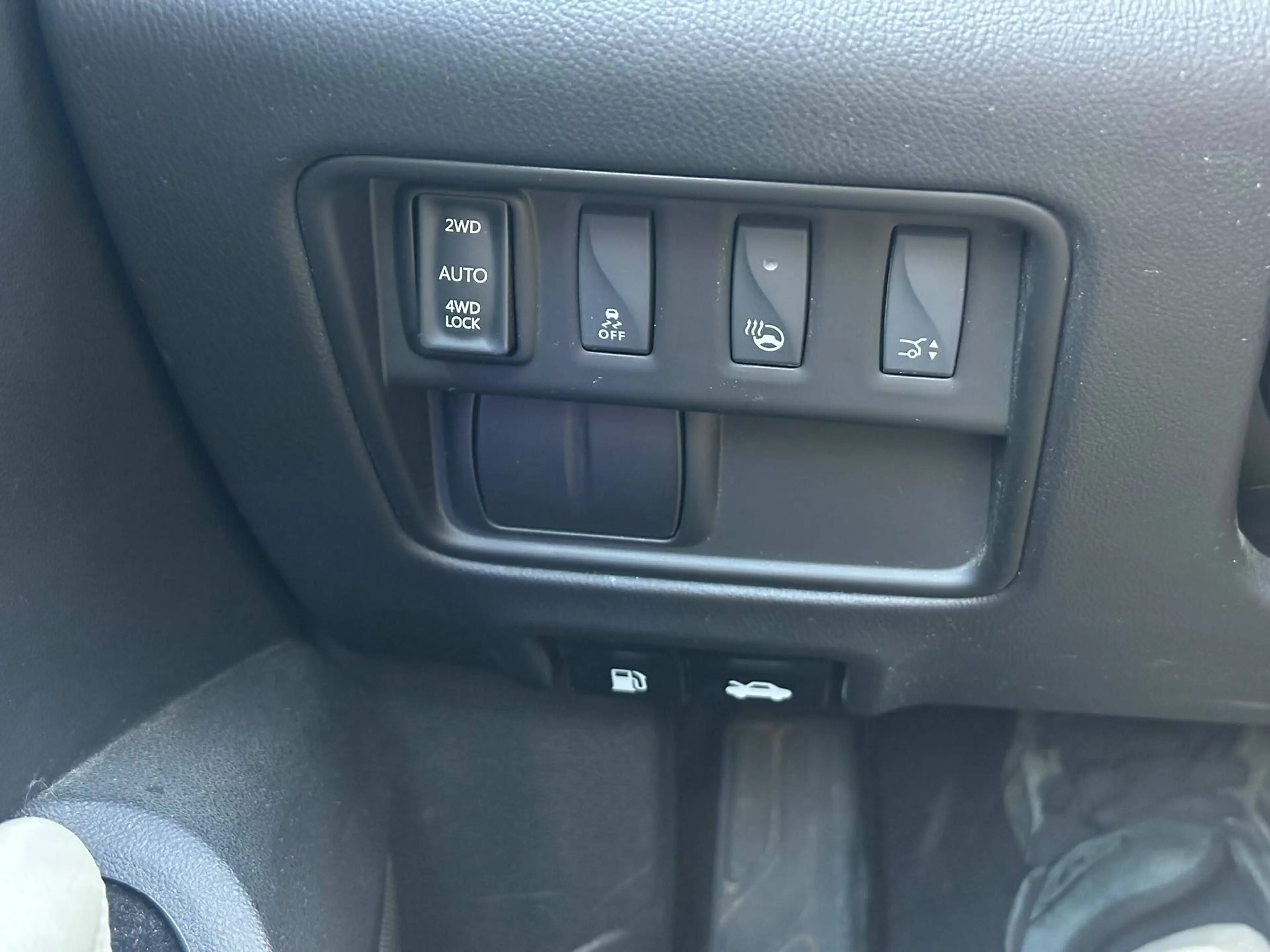 Renault Koleos Koleos 2.0 dCi 4WD Intens — photo 7