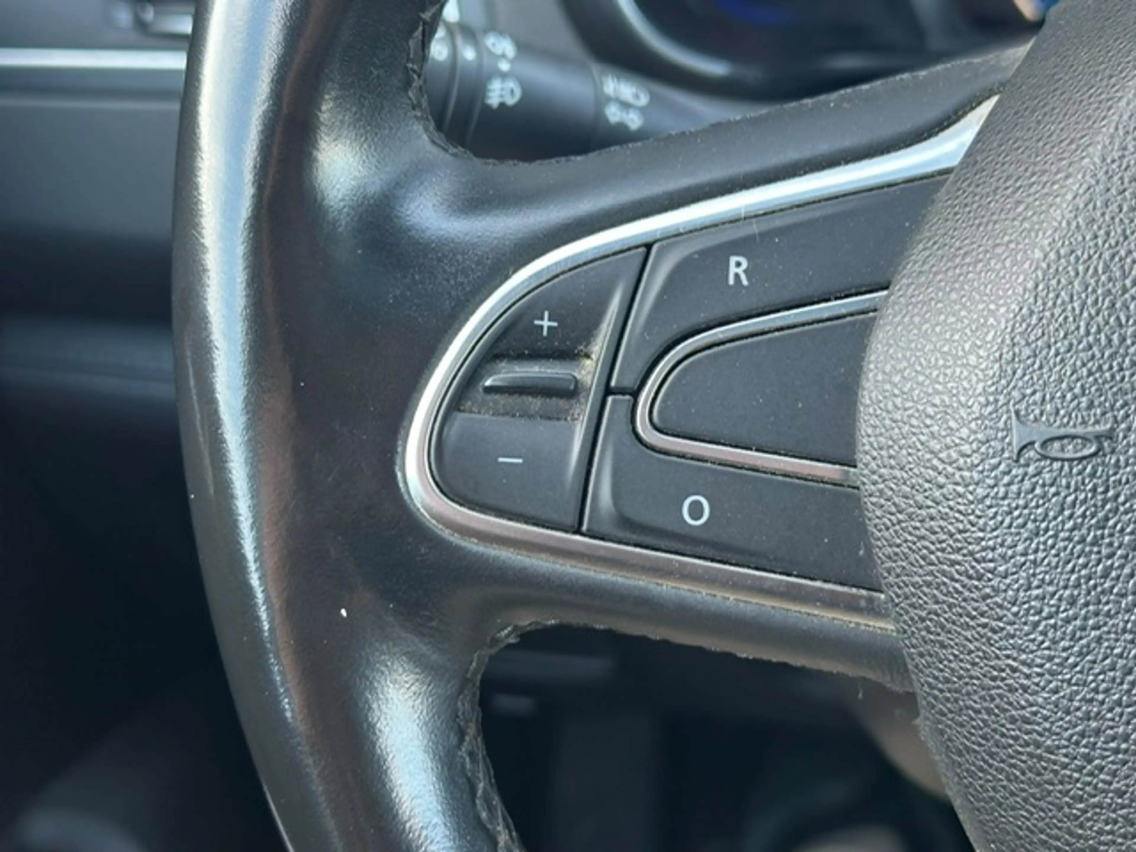 Renault Koleos Koleos 2.0 dCi 4WD Intens — photo 14
