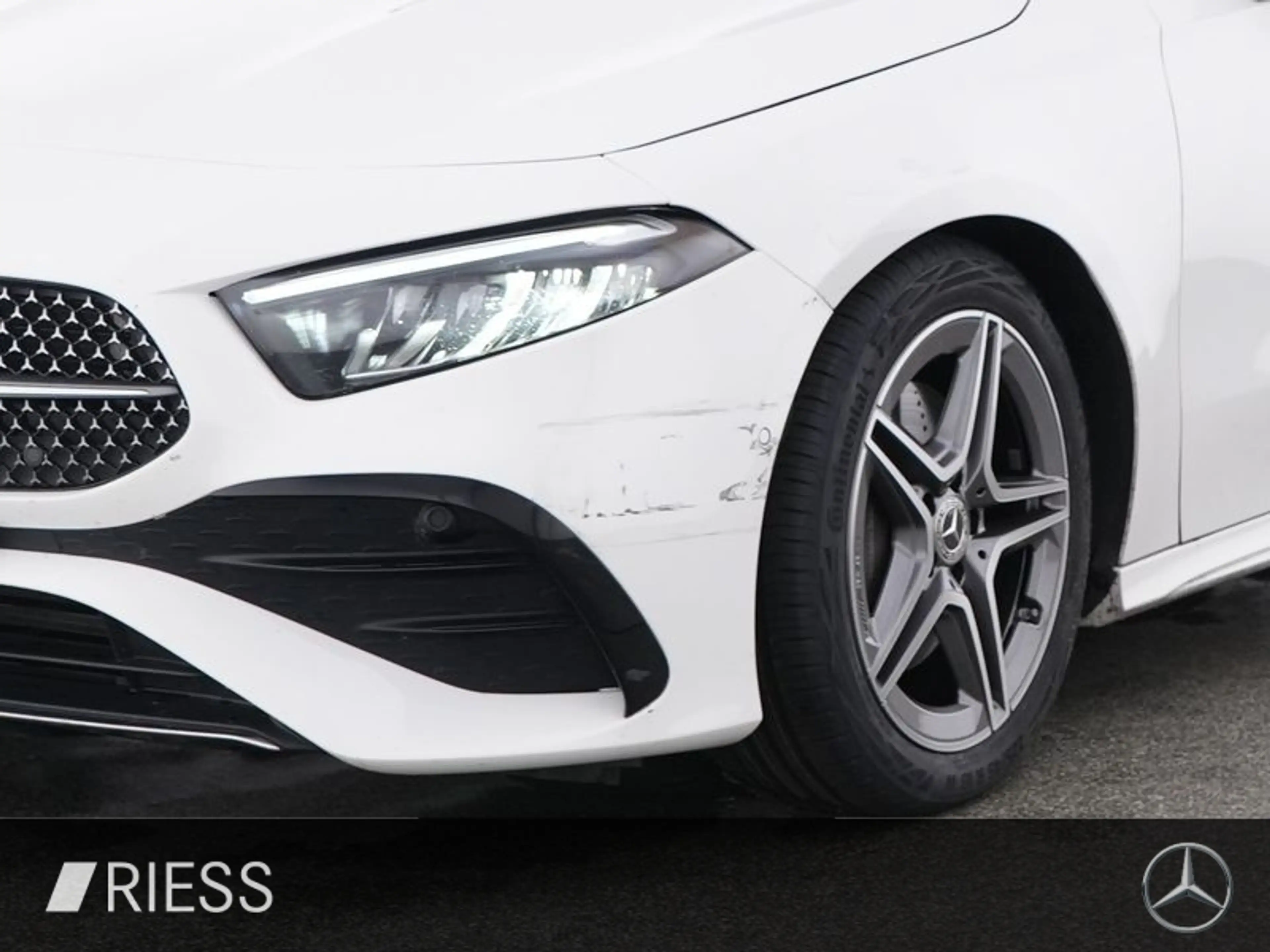 Mercedes-Benz A 220 d AMG Sport Distr Pano Keyl 360 18" — photo 4