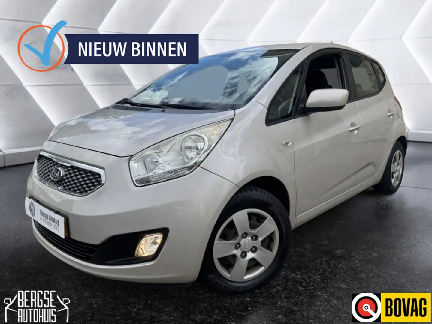 Kia Venga 1.4 CVVT Seven Airco Cruise Navi Camera Bej - 1