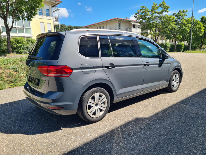 Volkswagen Touran 1.5 TSI DSG Active Navi+VZE 7-Sitzer RFK — photo 4