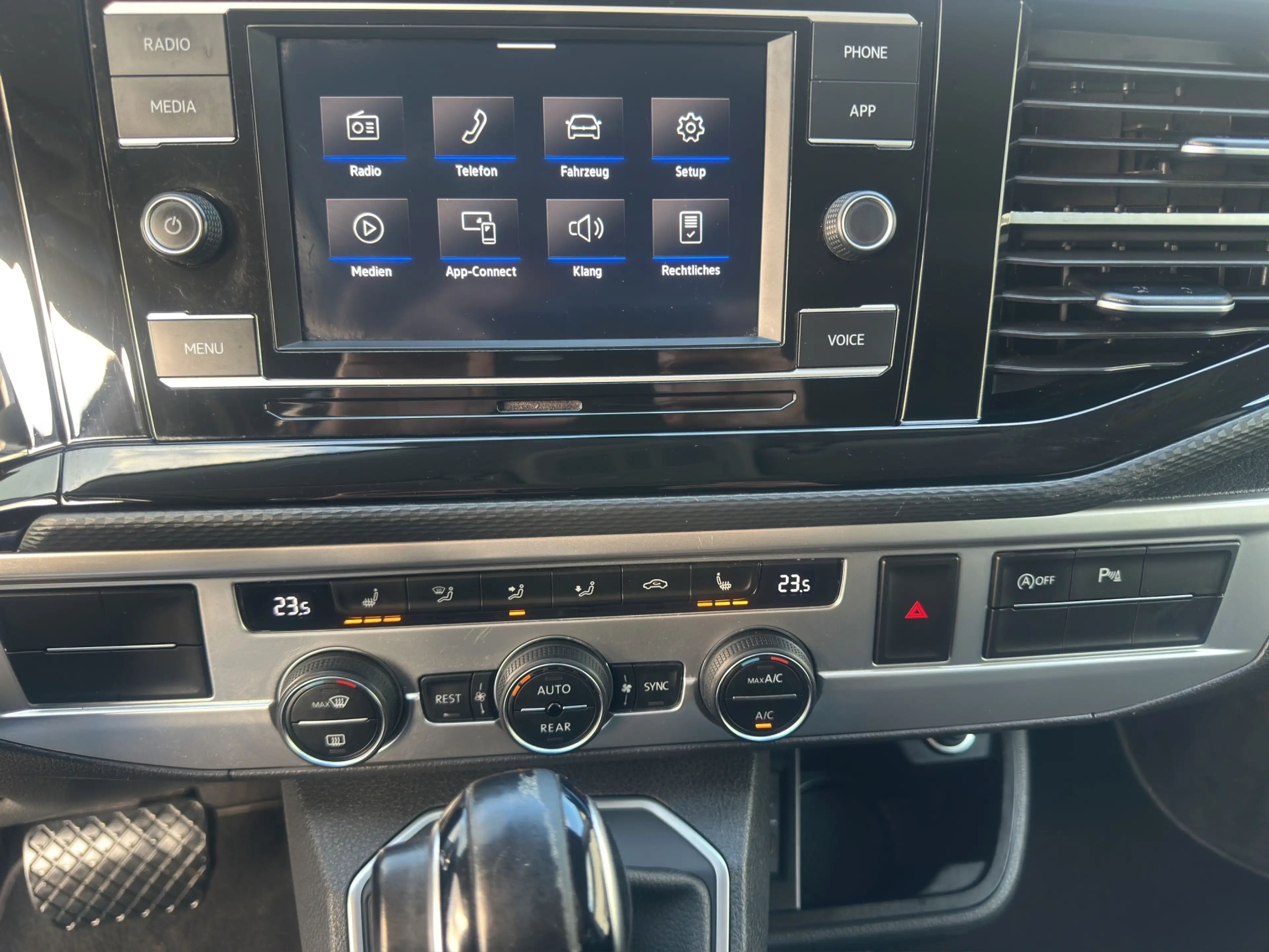 Volkswagen T6.1 Multivan Multivan Comfortline FWD*AHK*Standheizung — photo 13