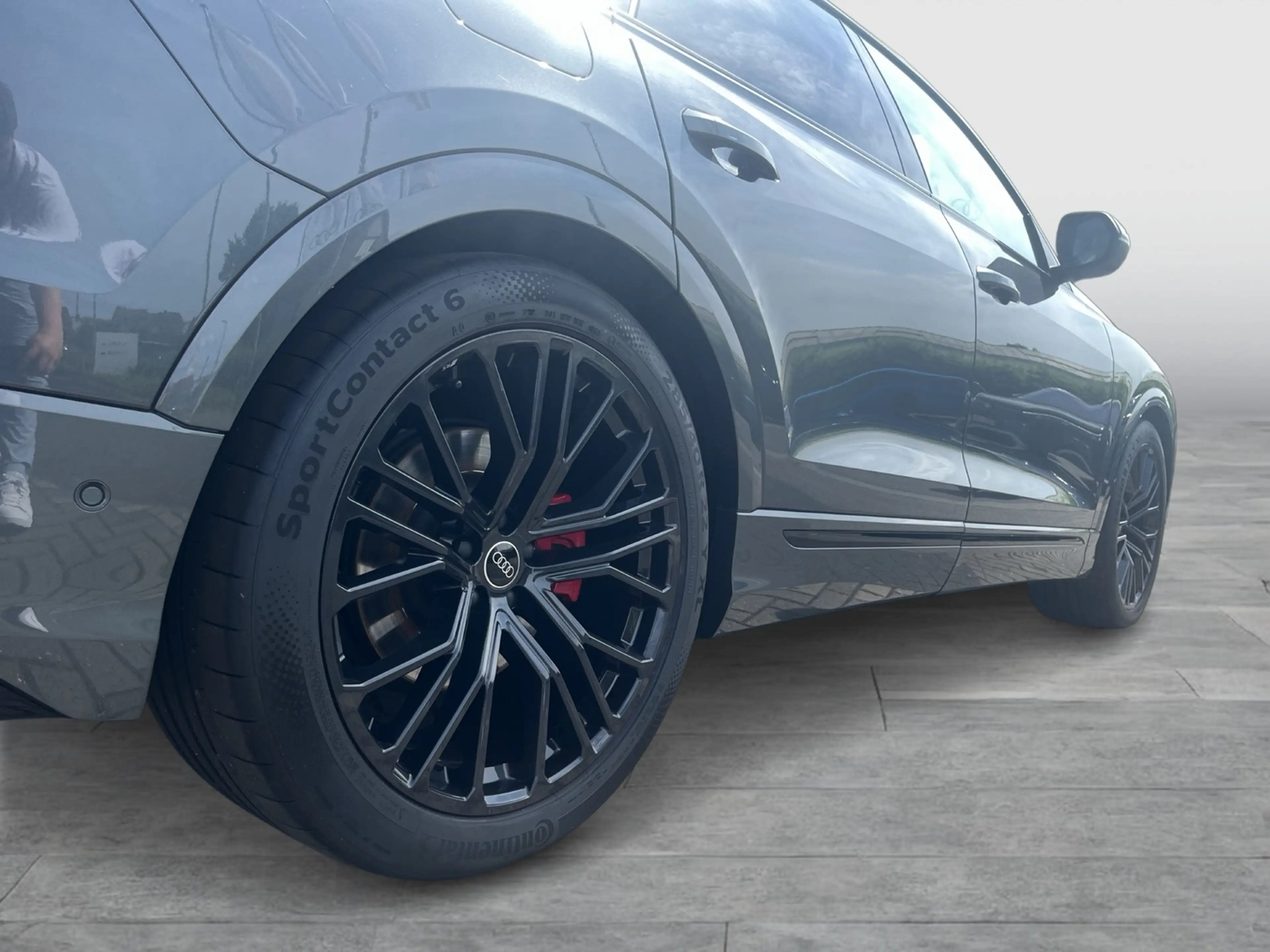 Audi SQ8 4.0 TFSI Pano Matrix Leder Kamera — photo 4