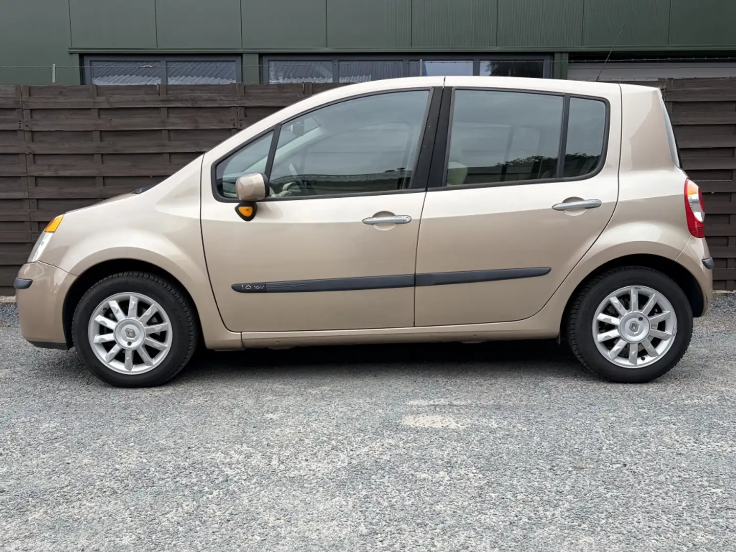Renault Modus 1.6-16V Privilege Luxe AUTOMAAT / Clima / Trekhaak Beige - 2