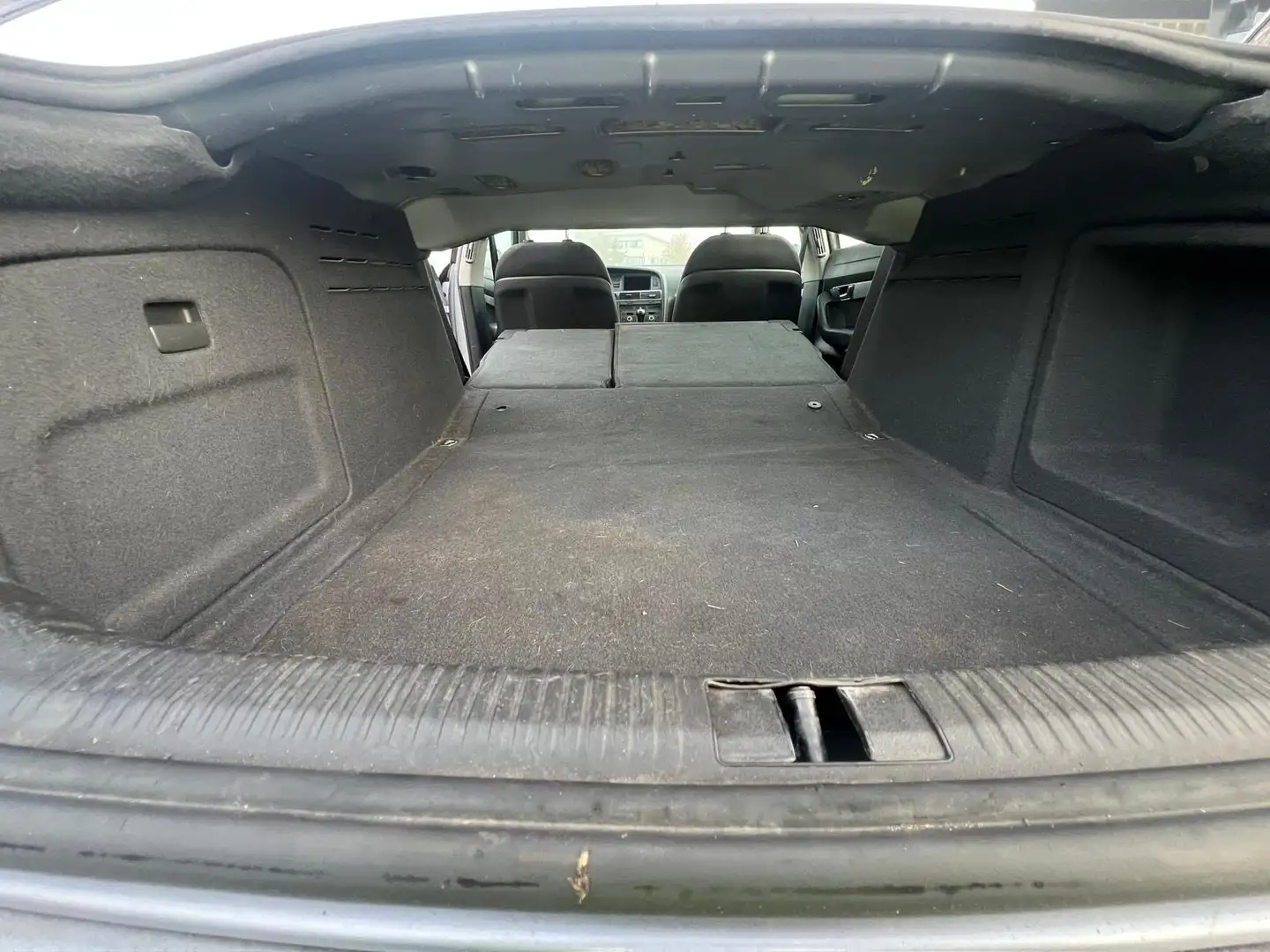 Audi A6 2.4 Pro Line Grijs - 2