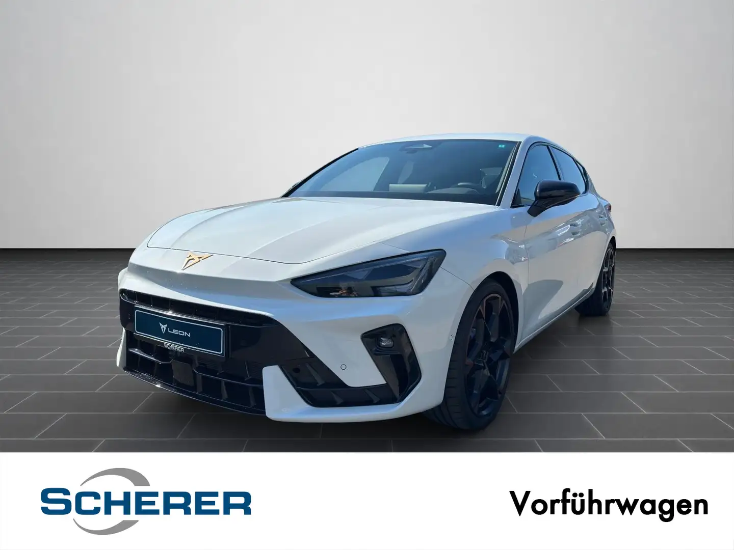 CUPRA Leon VZ 2.0 TSI 221 kW (300 PS) 7-Gang-DSG Weiß - 1