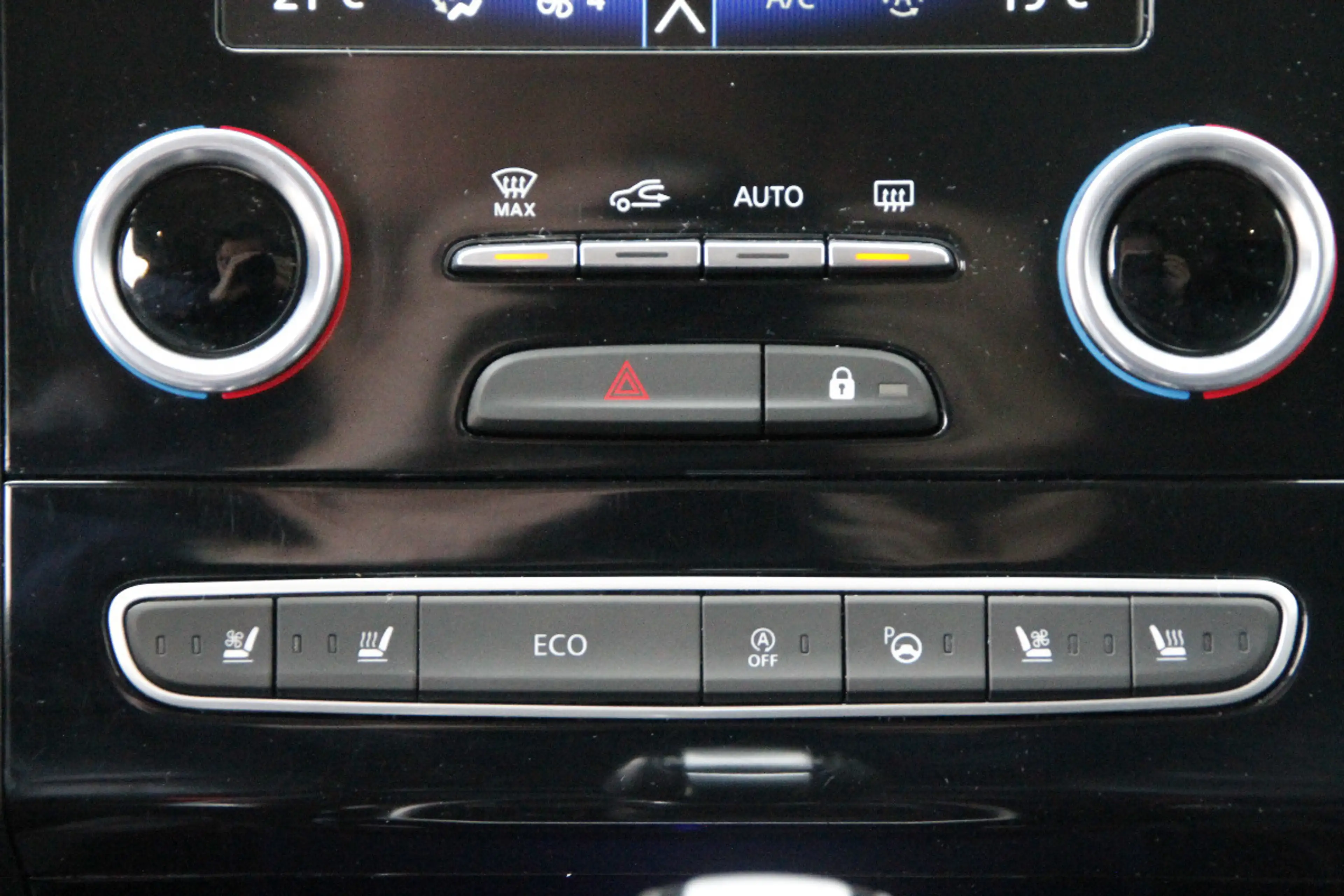 Renault Koleos INITIALE PARIS BLUE dCi 185 4WD X-tronic — photo 14