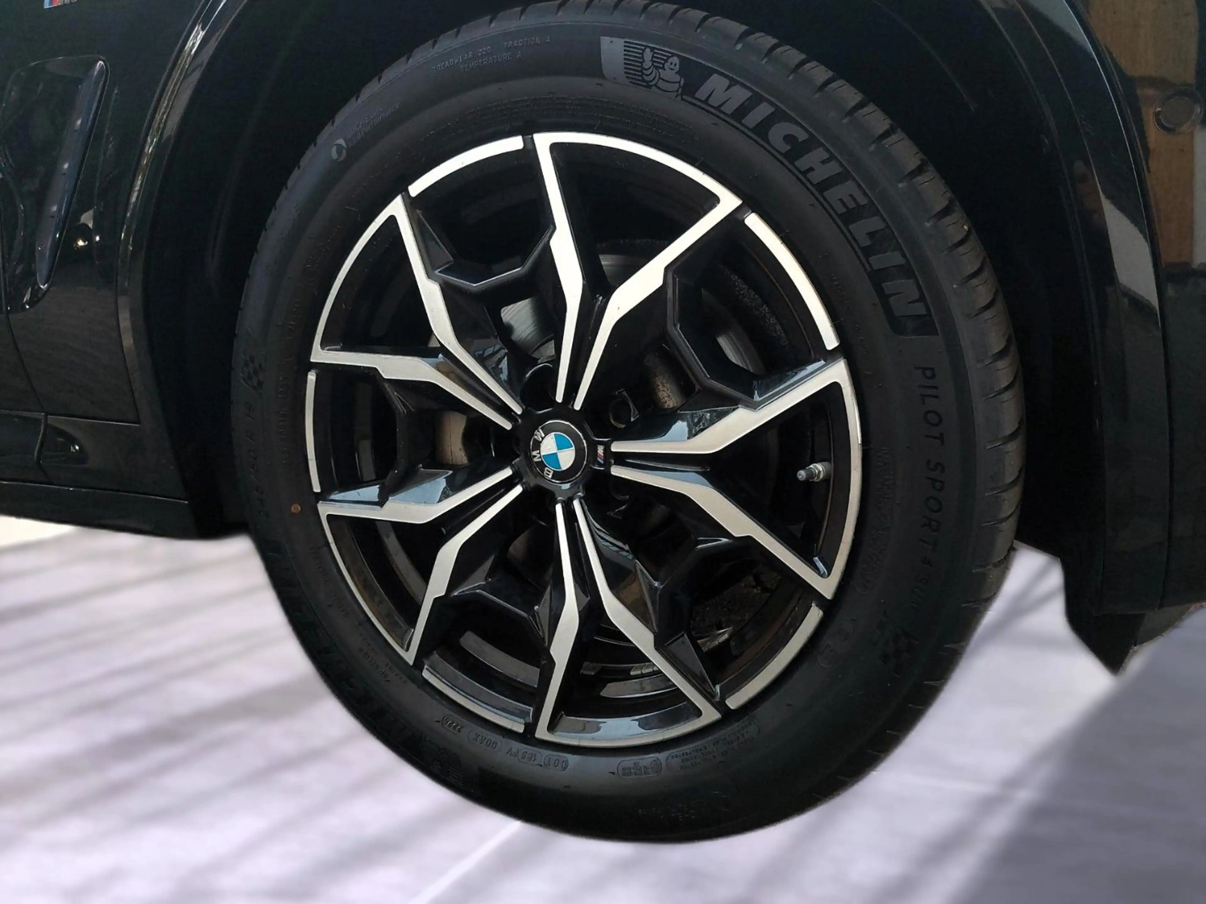 BMW X4 xDrive 30 d M Sport X|LASER|NAVI|PANO|KAMERA| — photo 9