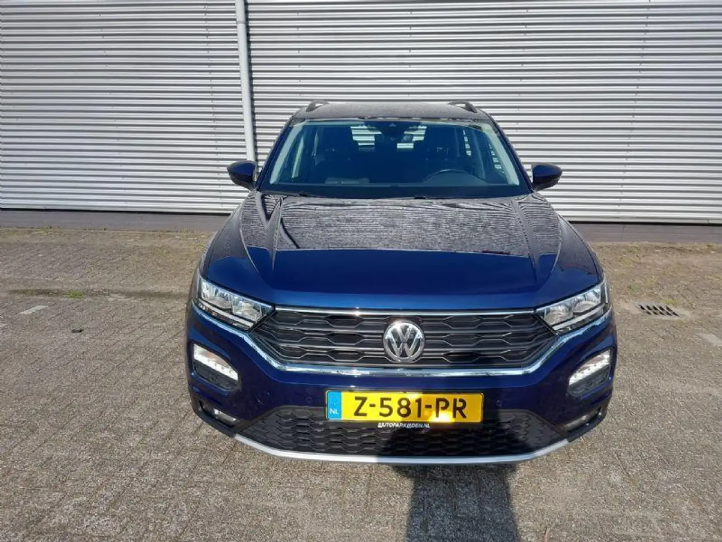 Volkswagen T-Roc 1.5 TSI Style Automaat,trekhaak, applecarplay/andr Blauw - 2