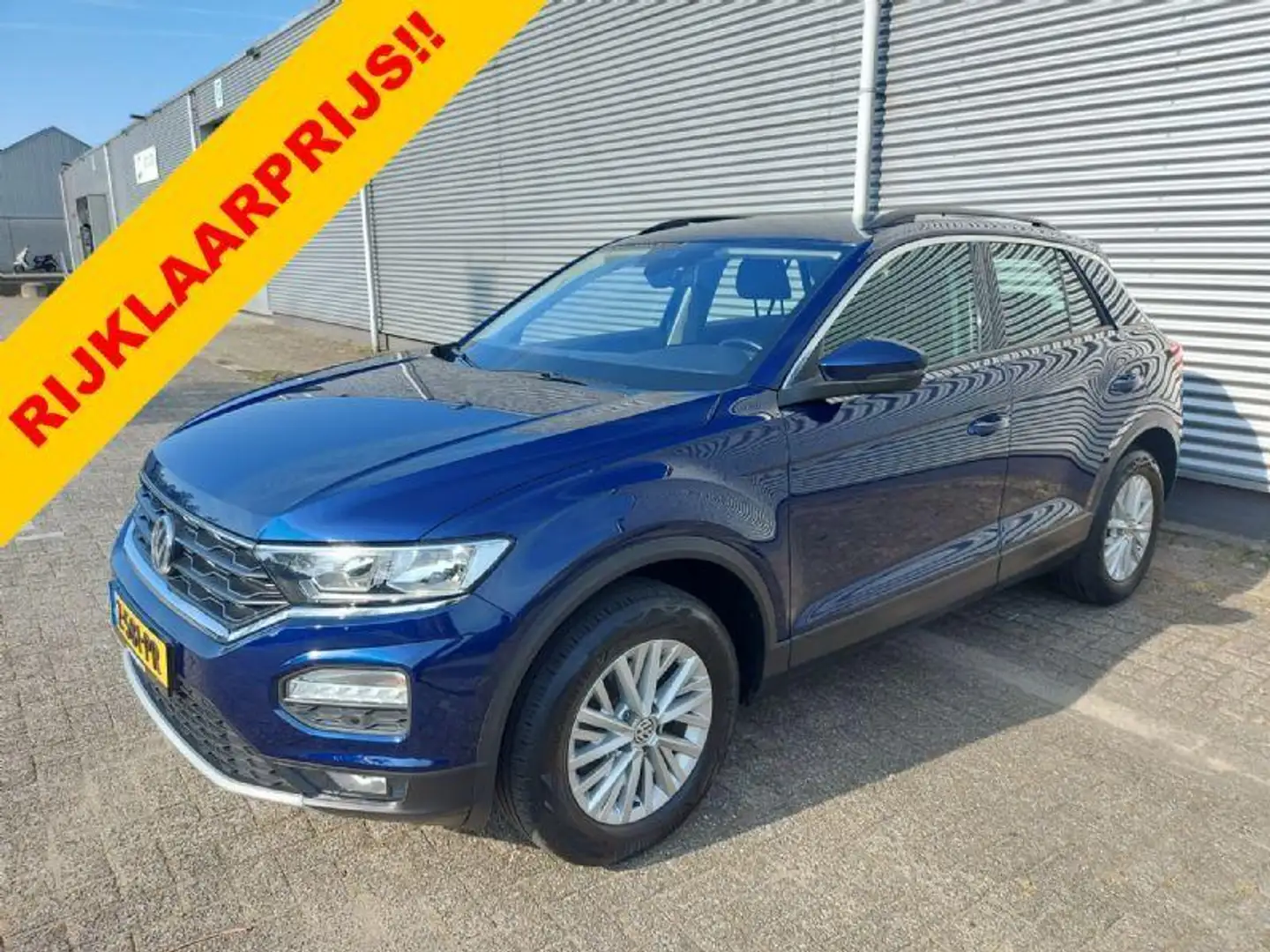 Volkswagen T-Roc 1.5 TSI Style Automaat,trekhaak, applecarplay/andr Blauw - 1