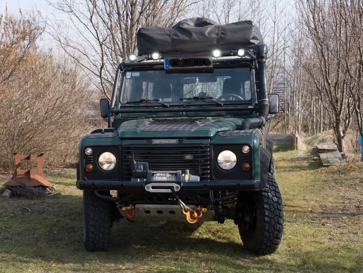 Land Rover Defender Defender 90" E Htp. TD E Grün - 1