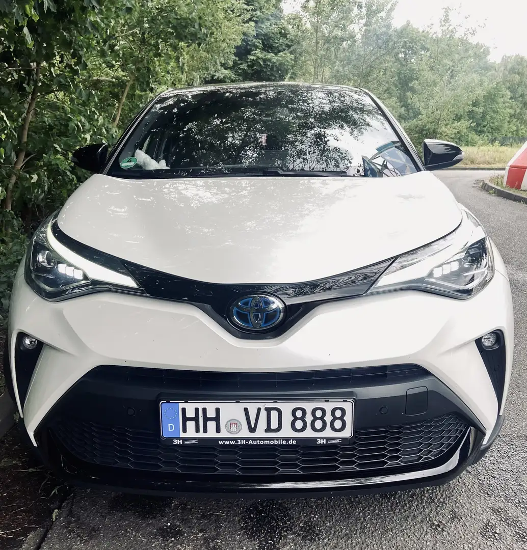 Toyota C-HR Hybrid Style Selection - 2