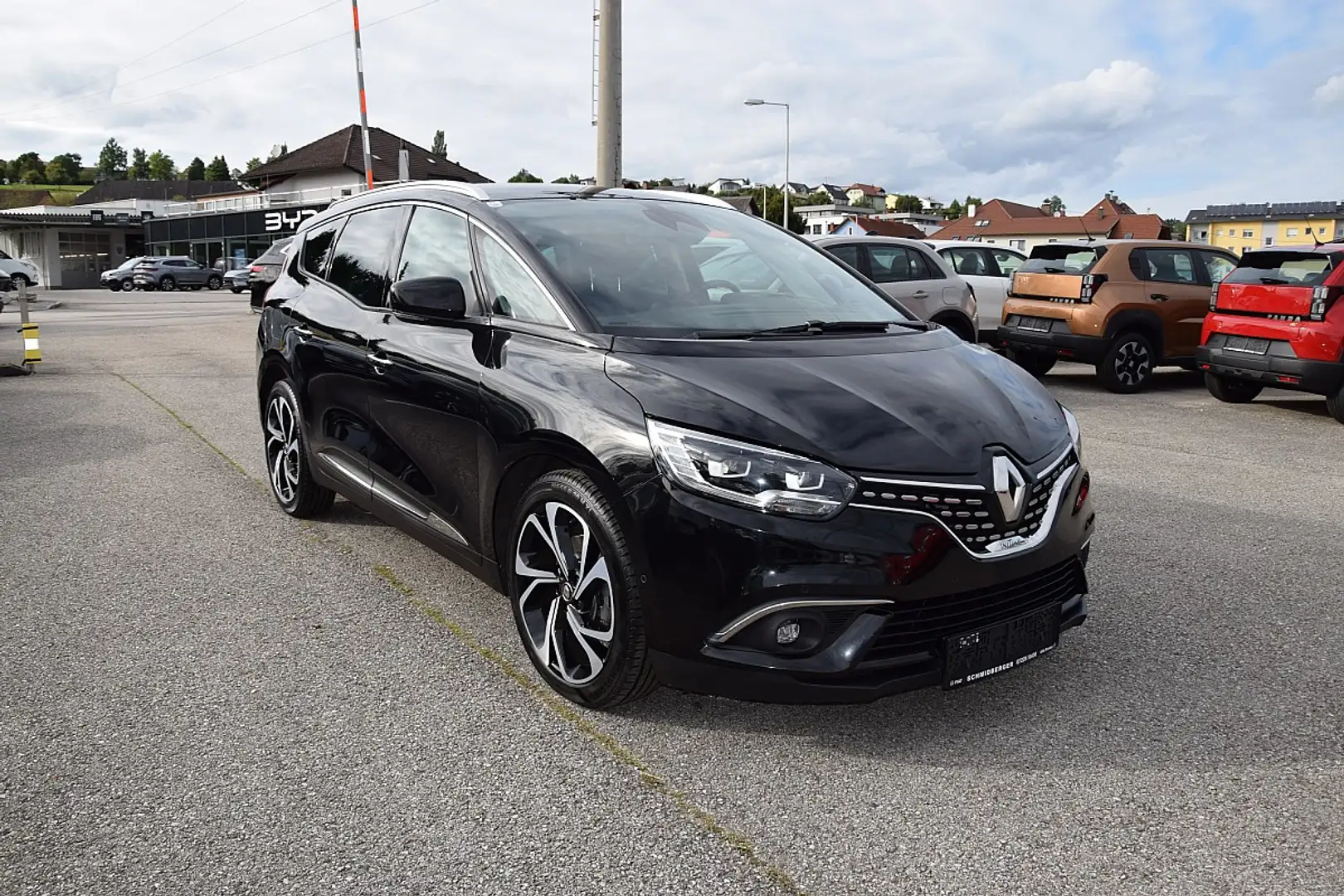Renault Grand Scenic Grand Scénic Energy dCi 160 EDC Initiale Paris Schwarz - 2