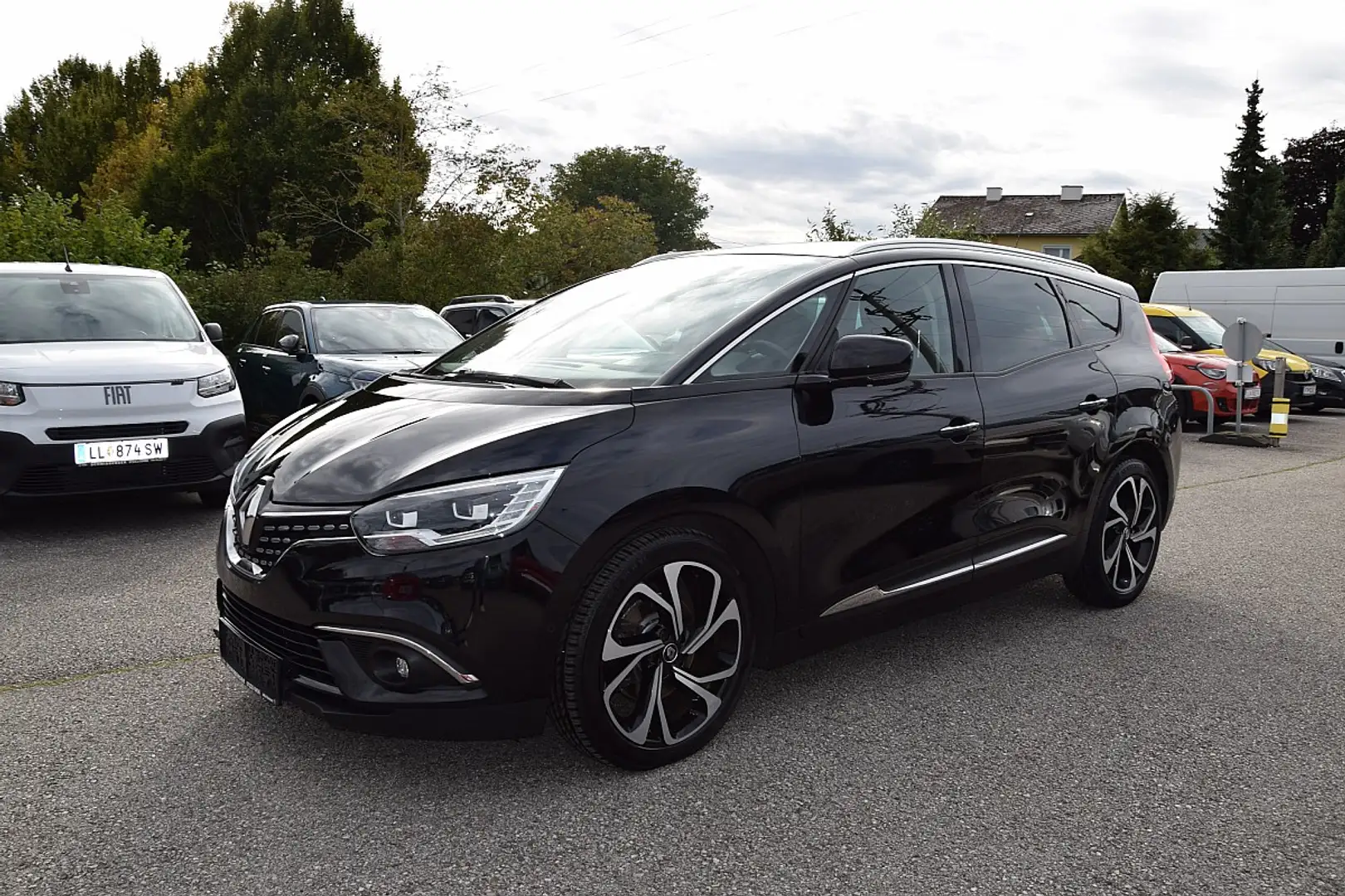 Renault Grand Scenic Grand Scénic Energy dCi 160 EDC Initiale Paris Schwarz - 1