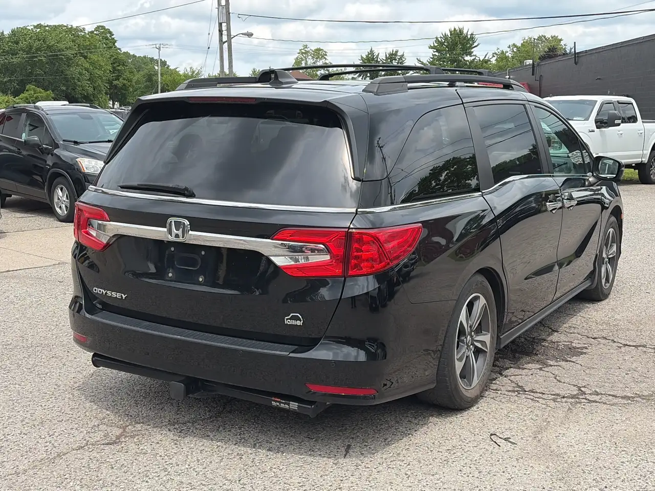 Honda Odyssey снимка Honda Odyssey