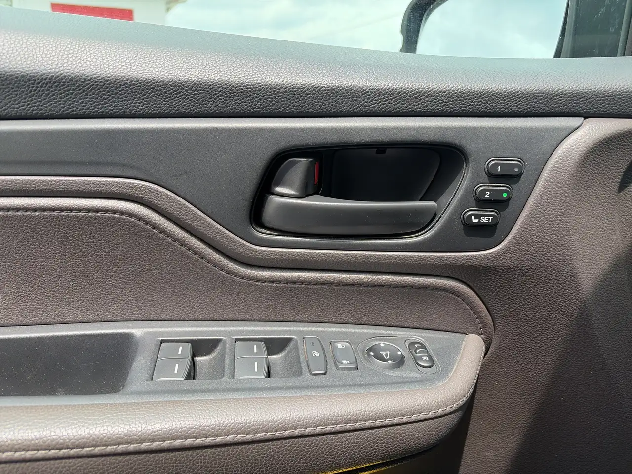 Honda Odyssey снимка Honda Odyssey