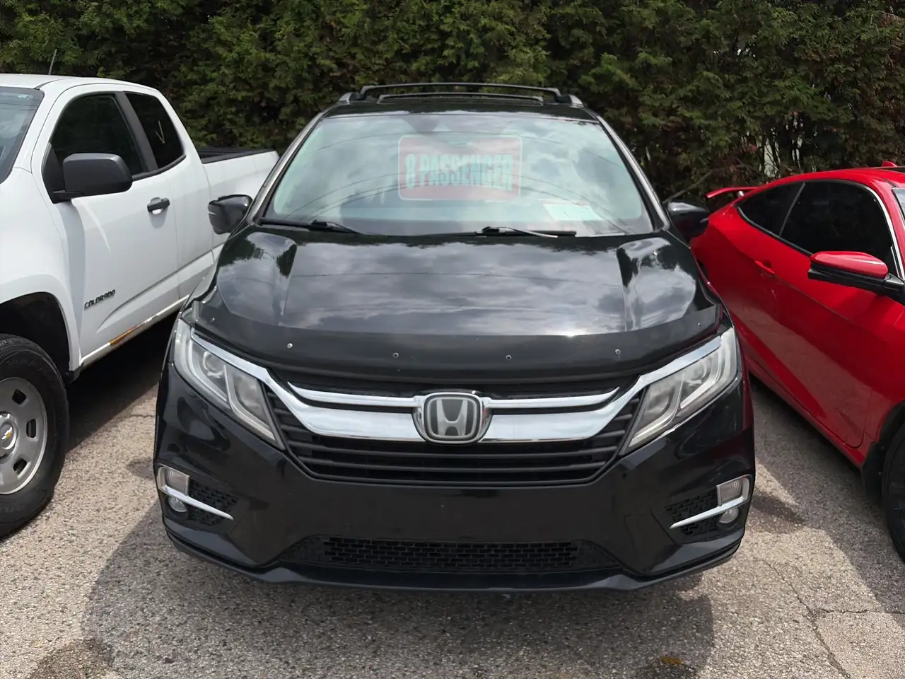Honda Odyssey снимка Honda Odyssey