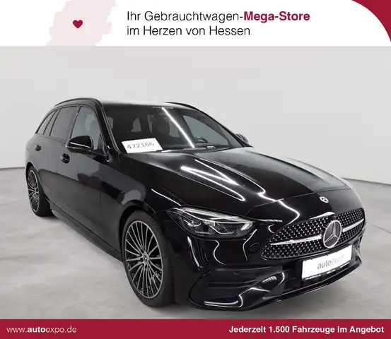 Mercedes-Benz 220 main image