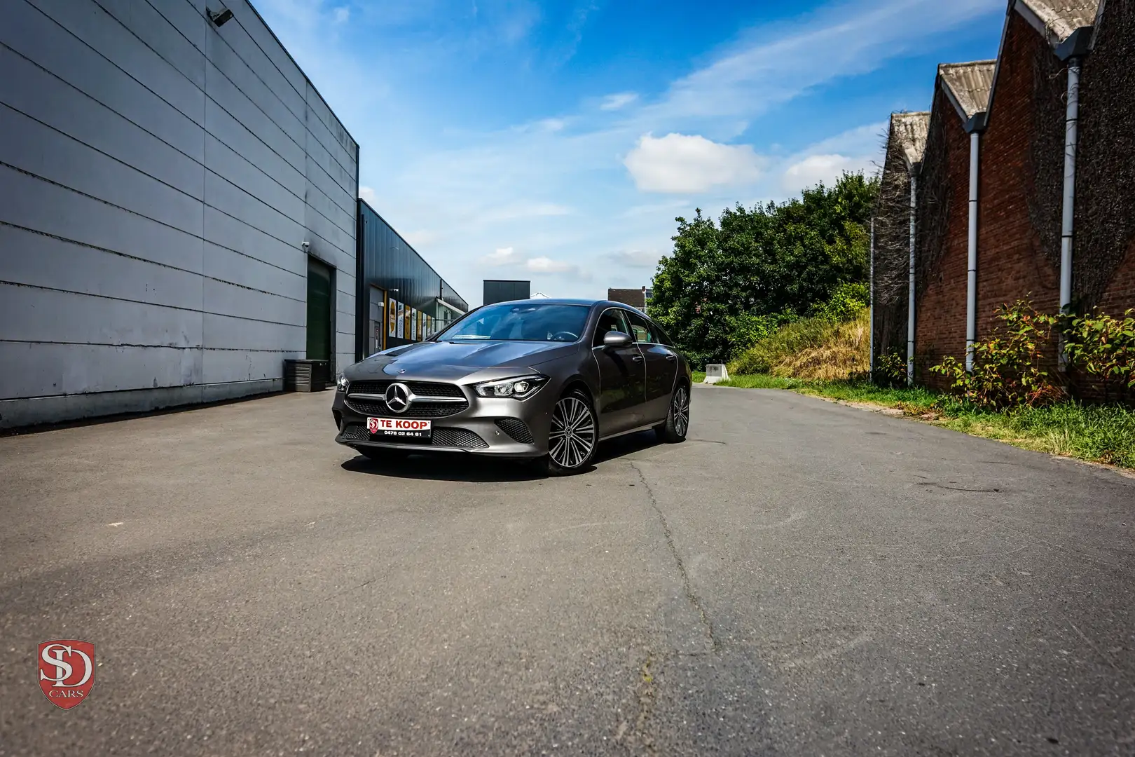 Mercedes-Benz CLA 180 Leder*Led*Mbux* Gris - 1