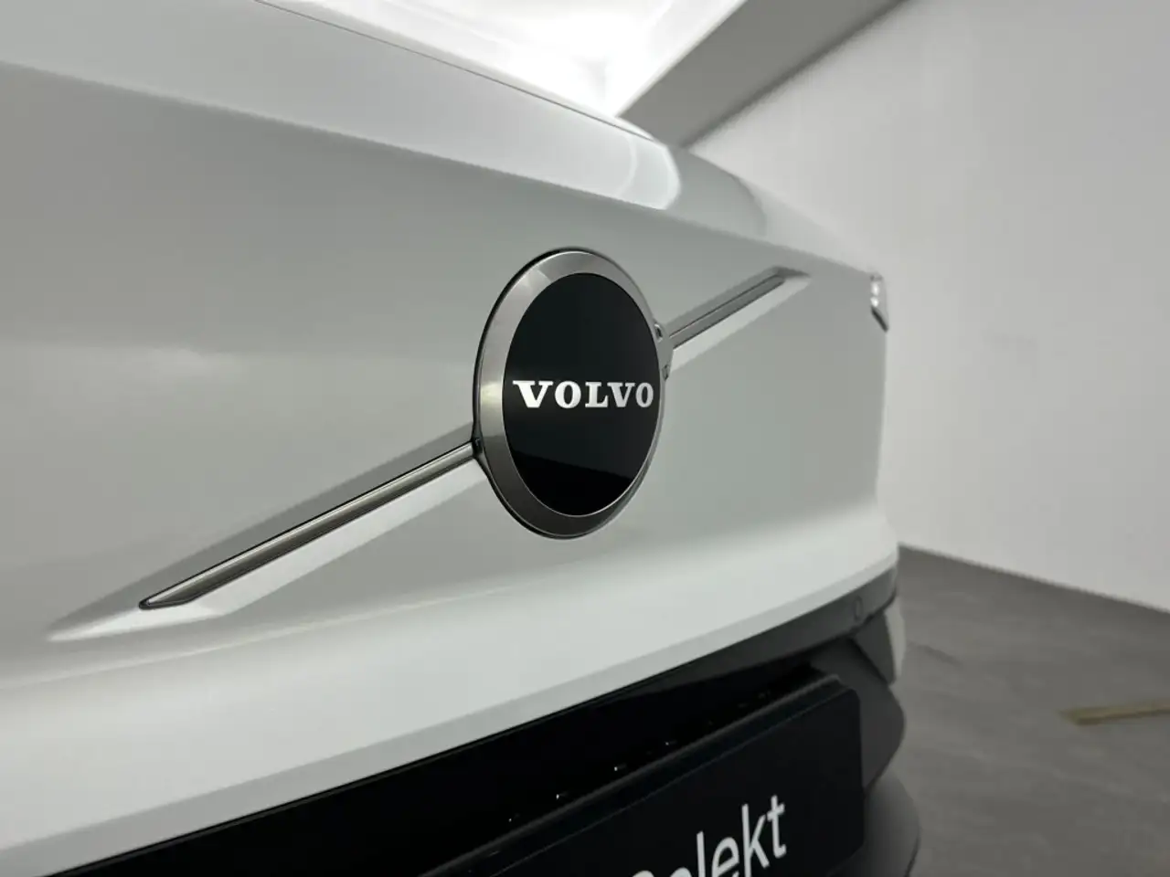 Volvo EX30 2026 — фото 14