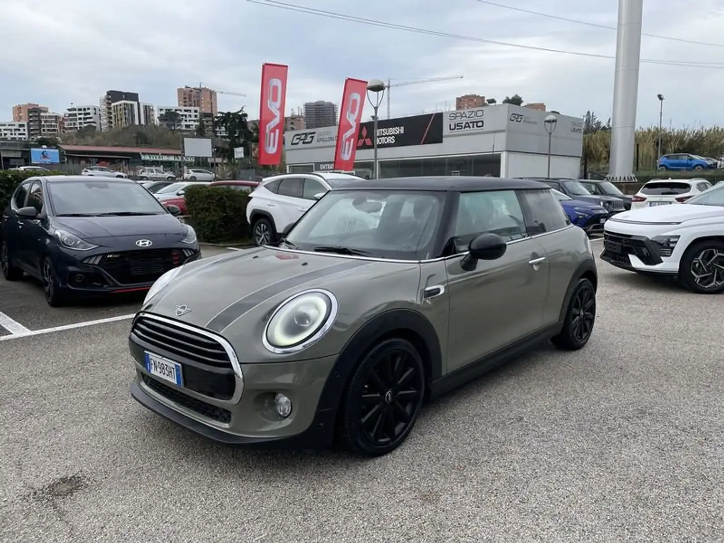 MINI Cooper Mini 1.5 Cooper Boost Grau - 1